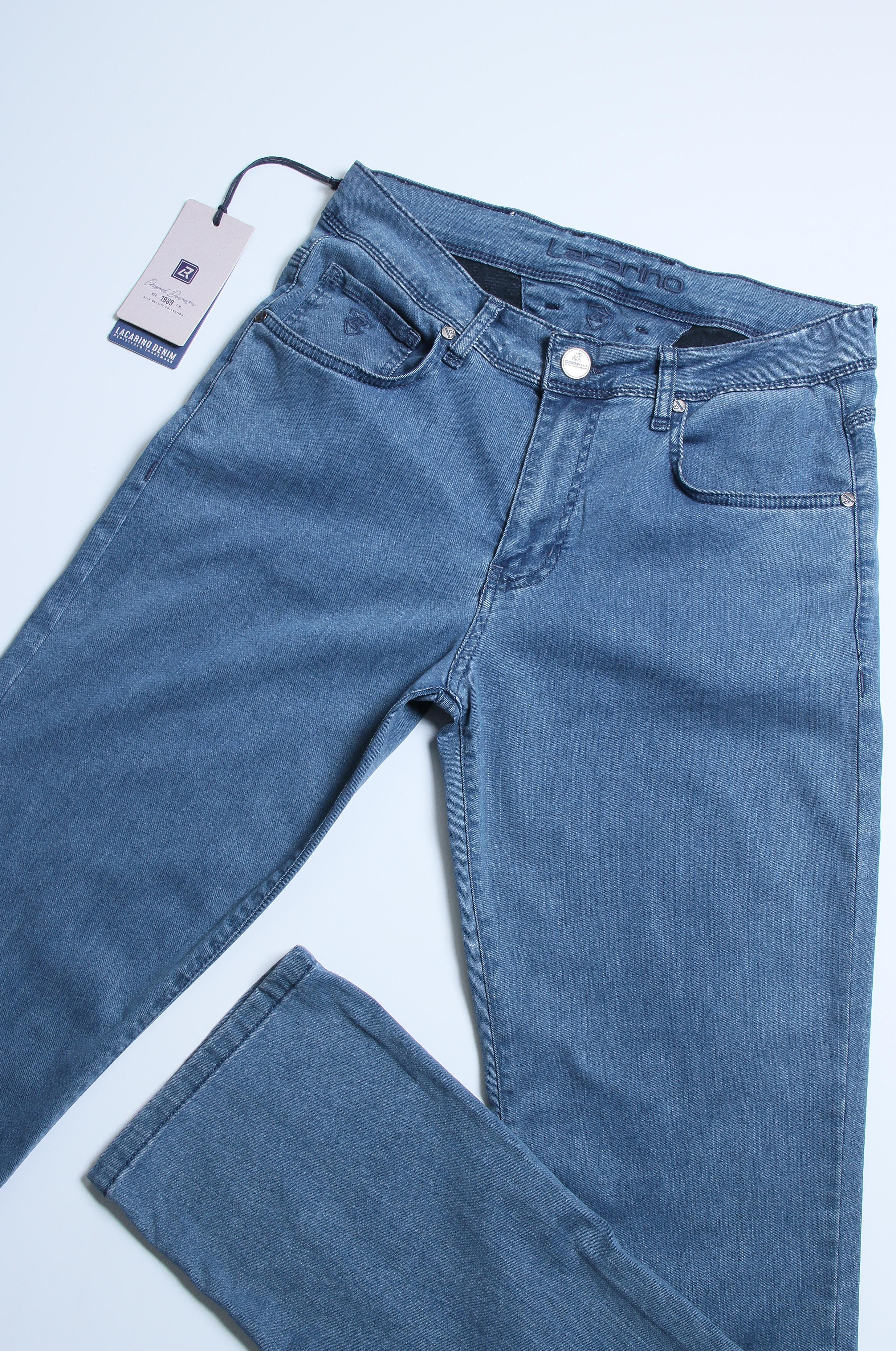 High Waist Half Pipe Leg Blue Jeans