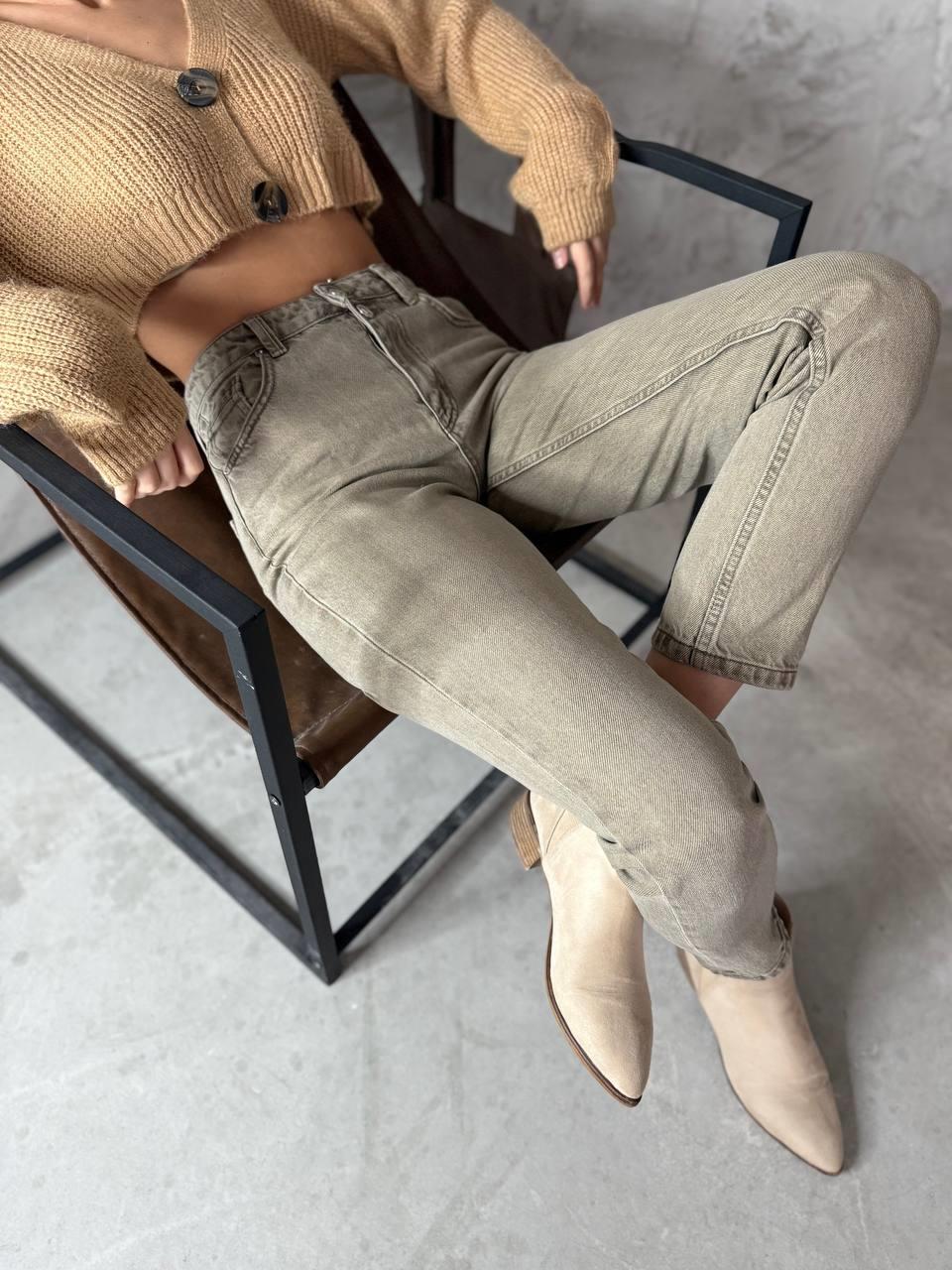 High Waist Tubular Leg Ankle Length Dark Blue Jeans