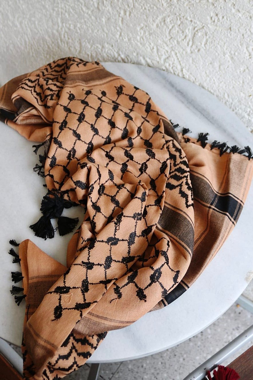 Taba - Siyah Kefiyye
