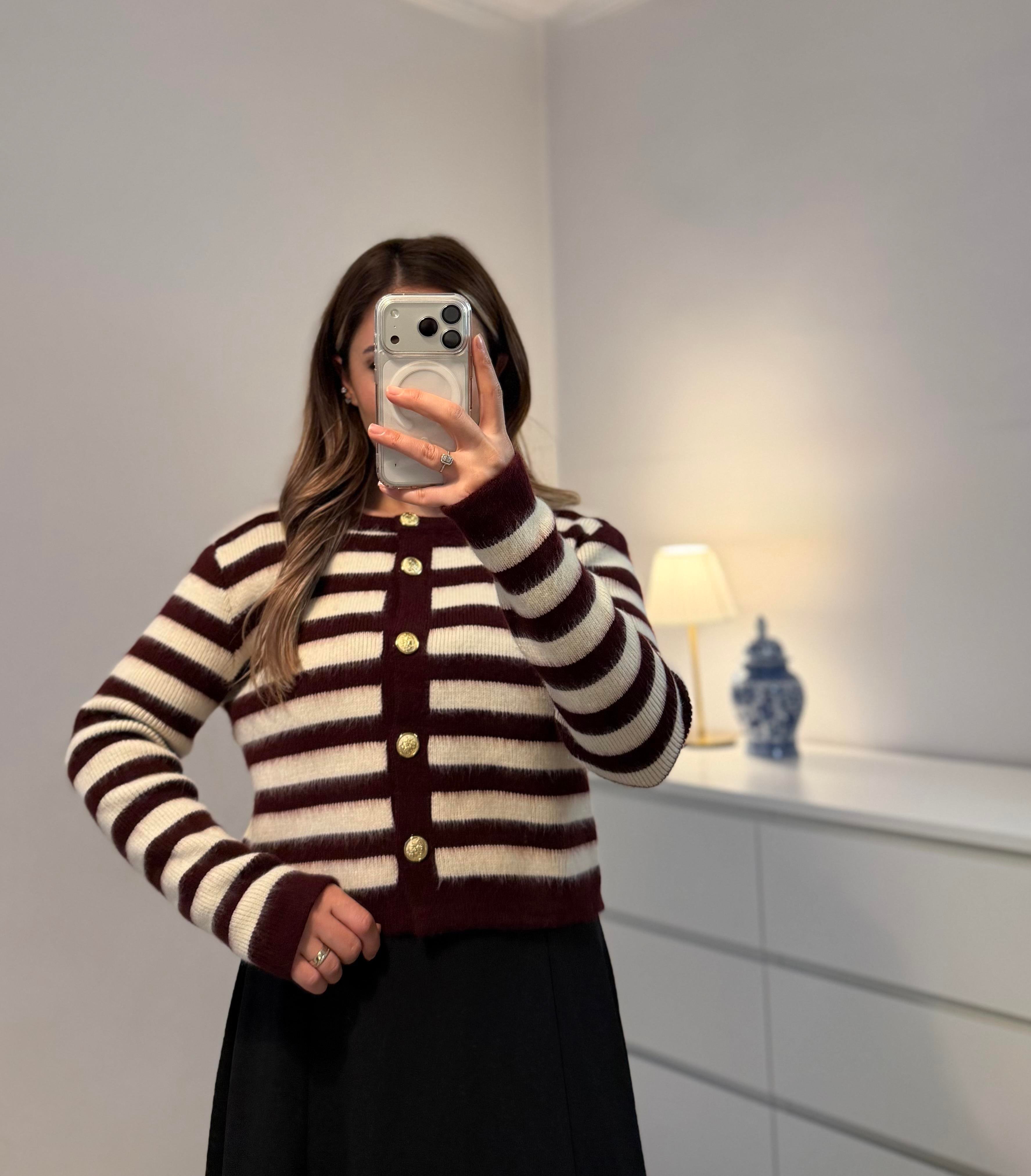 Oversize Fit Bisiklet Yaka Düğmeli Crop Triko Bordo