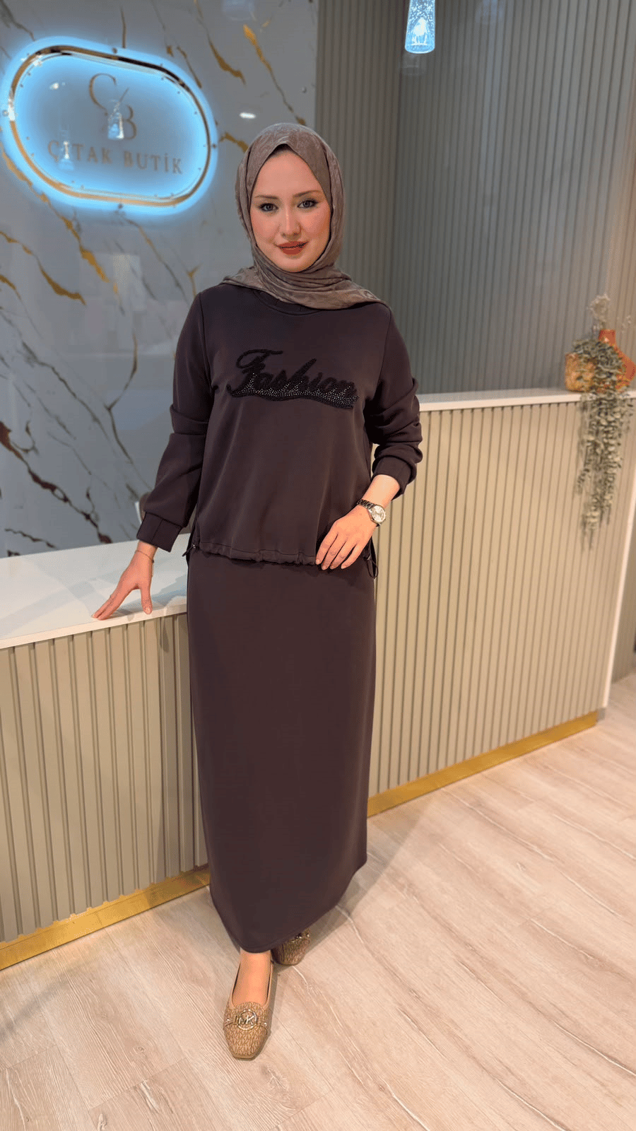 FUAT GÜRŞEN 6215 ETEKLİ TAKIM -  KAHVE