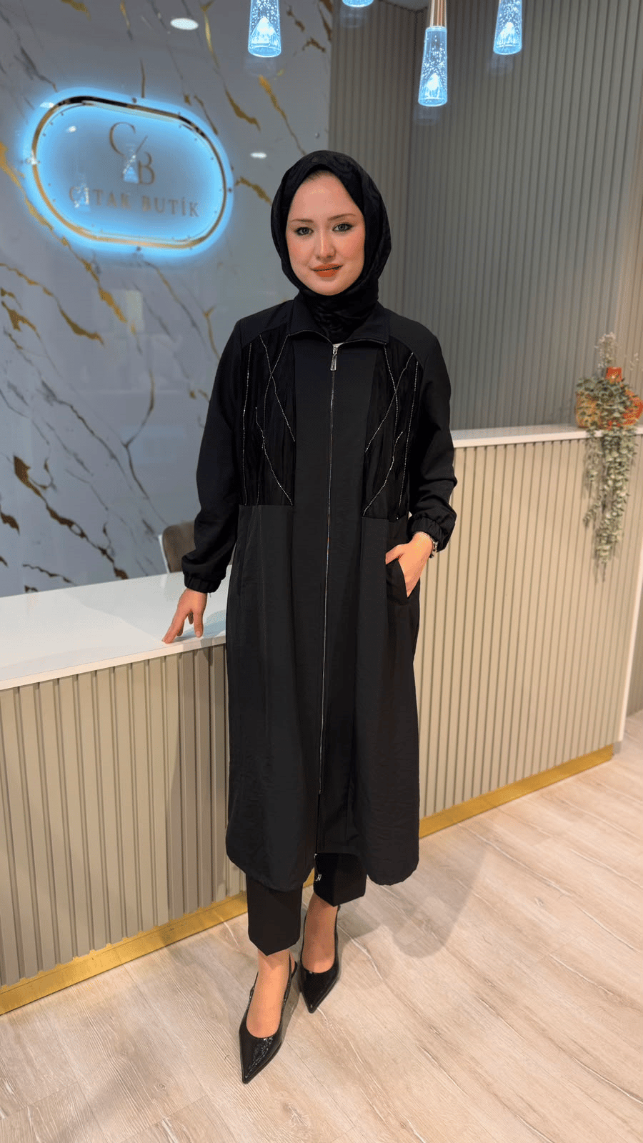 FUAT GÜRŞEN 6600 BONCUK DETAY KAP-SİYAH
