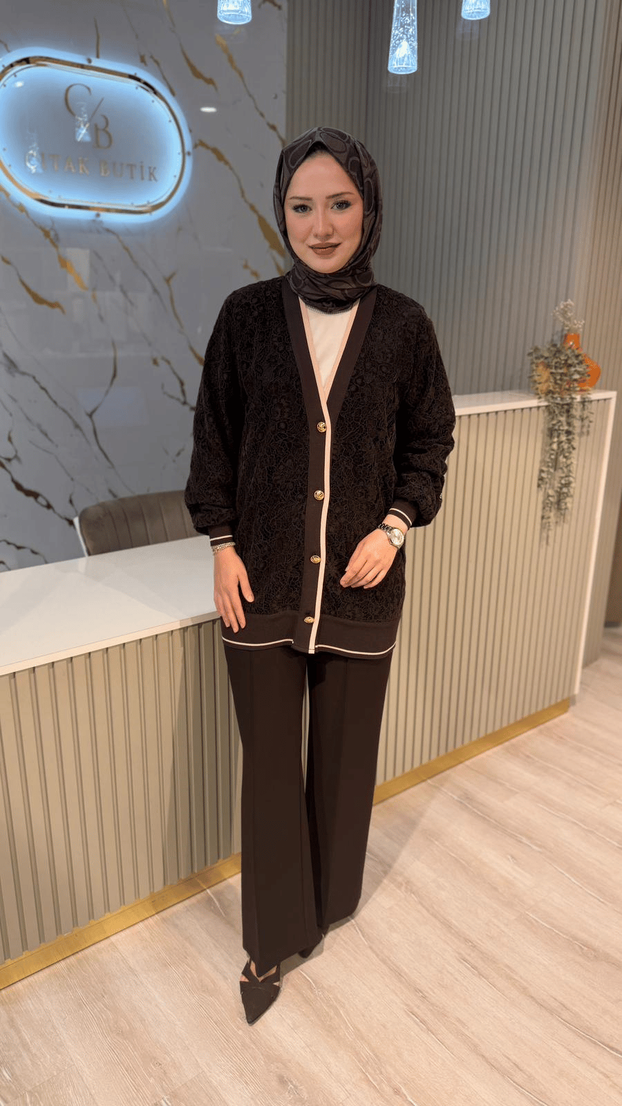 FUAT GÜRŞEN 6904 TRİKO HIRKA - KAHVE