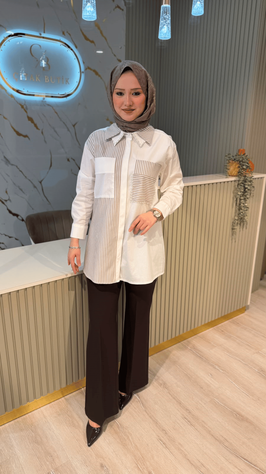 JENNE 1504 İNCİ DETAY GÖMLEK - BEJ