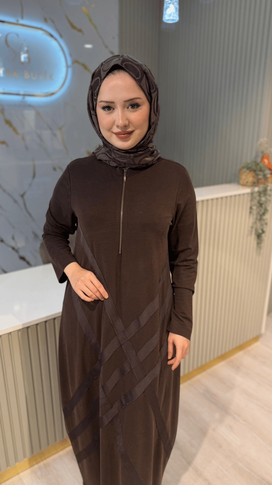 NURCAN ÇETİN 26158 FERMUAR DETAY ELBİSE-KAHVE
