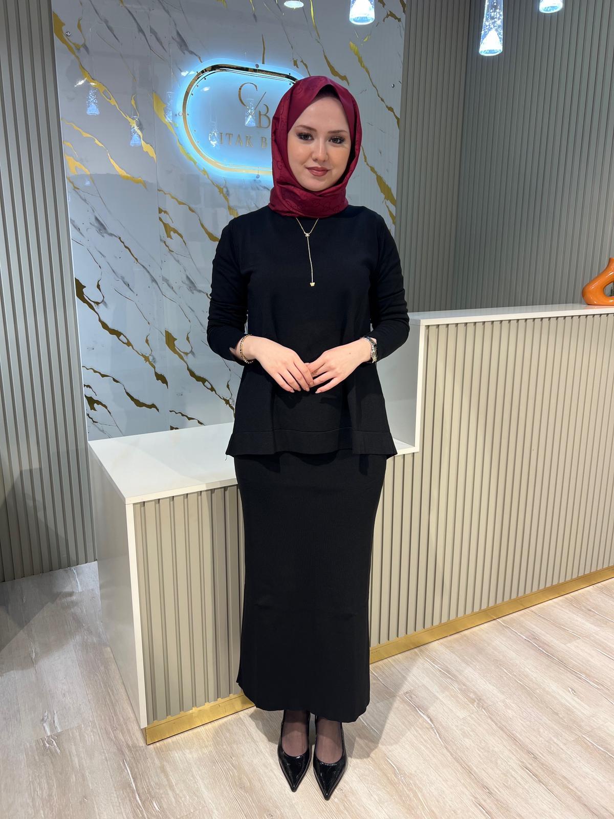 NUSS 013 MERSERİZE ETEK-SİYAH