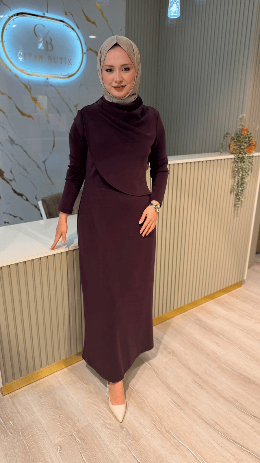 NUSS 2044 DEGAJE YAKA ELBİSE - MÜRDÜM