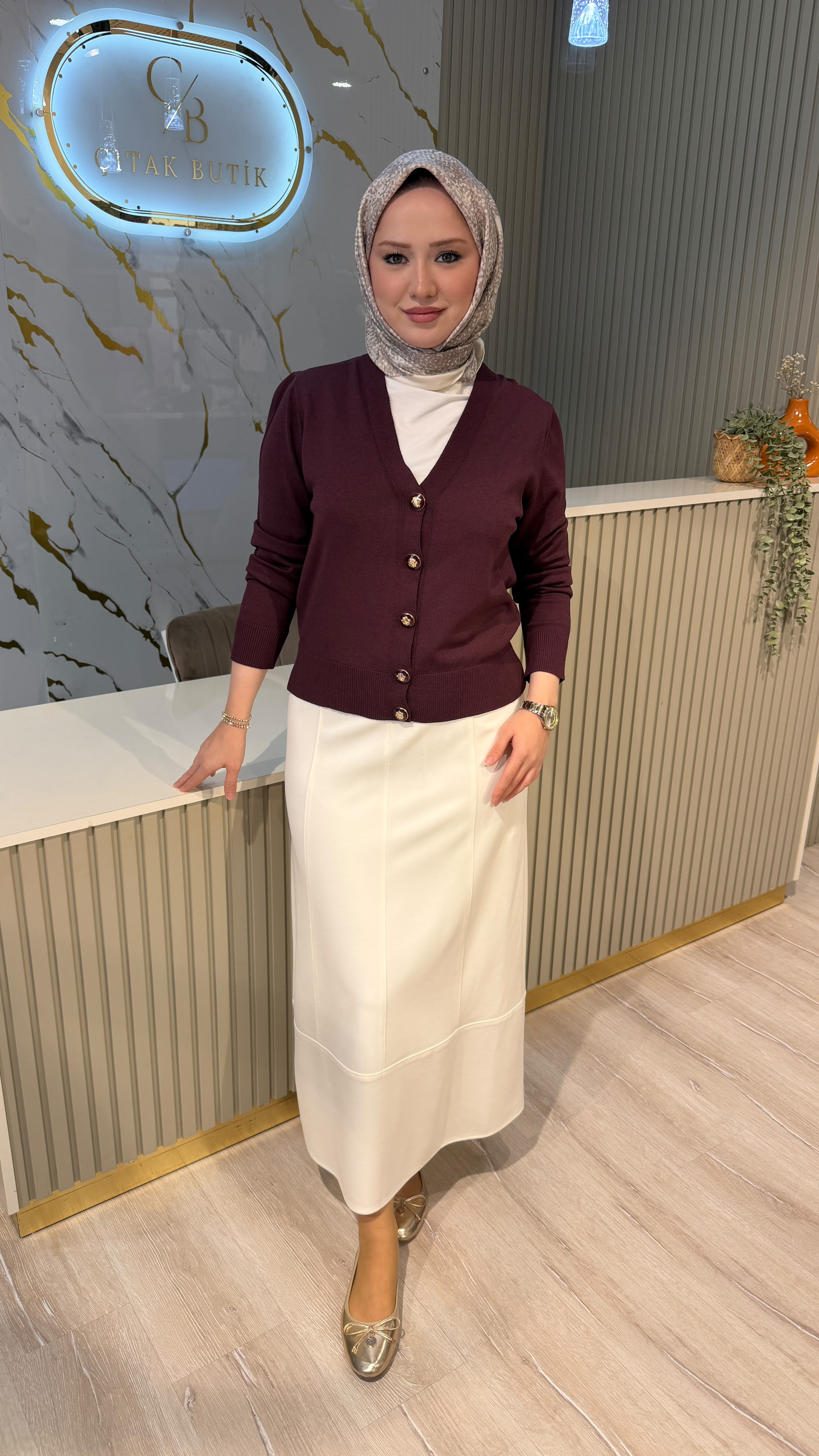 NUSS 604 V YAKA HIRKA - BORDO