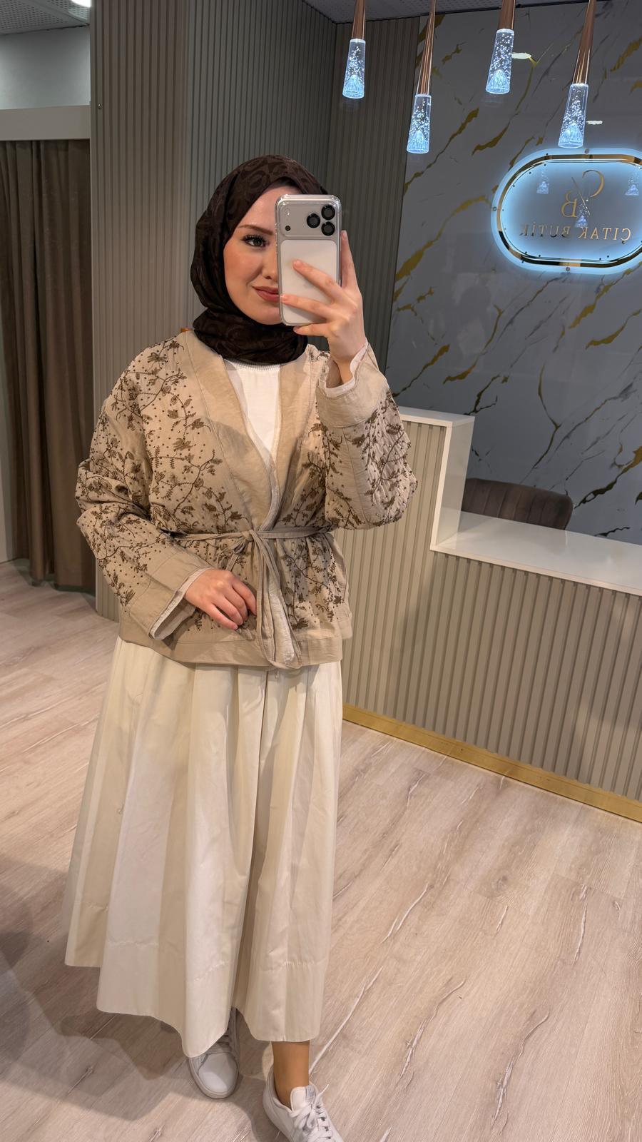 ORFEONEGRO 34841 TAŞ İŞLEMELİ KİMONA-BEJ