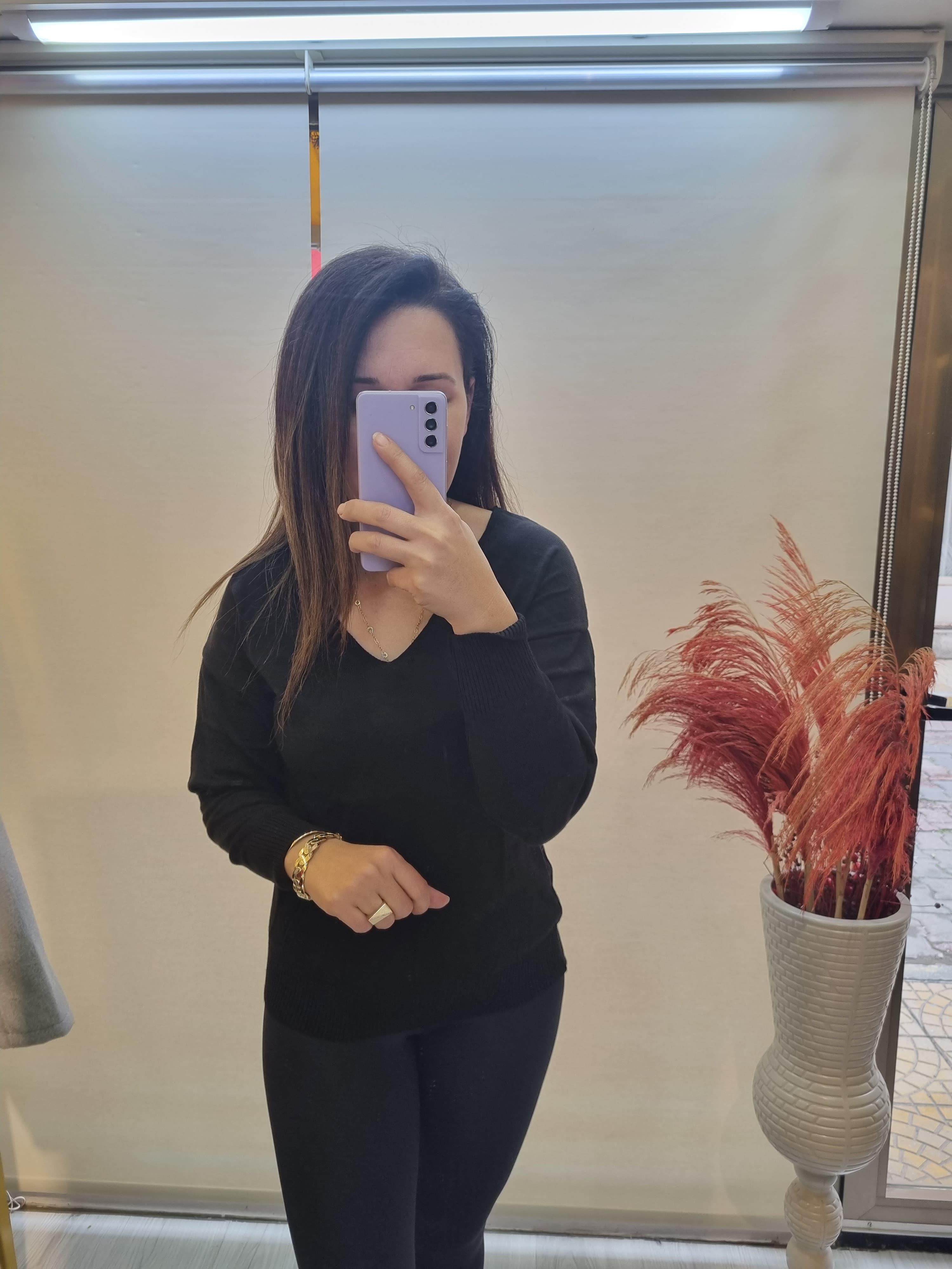Siyah Triko Basic Kazak