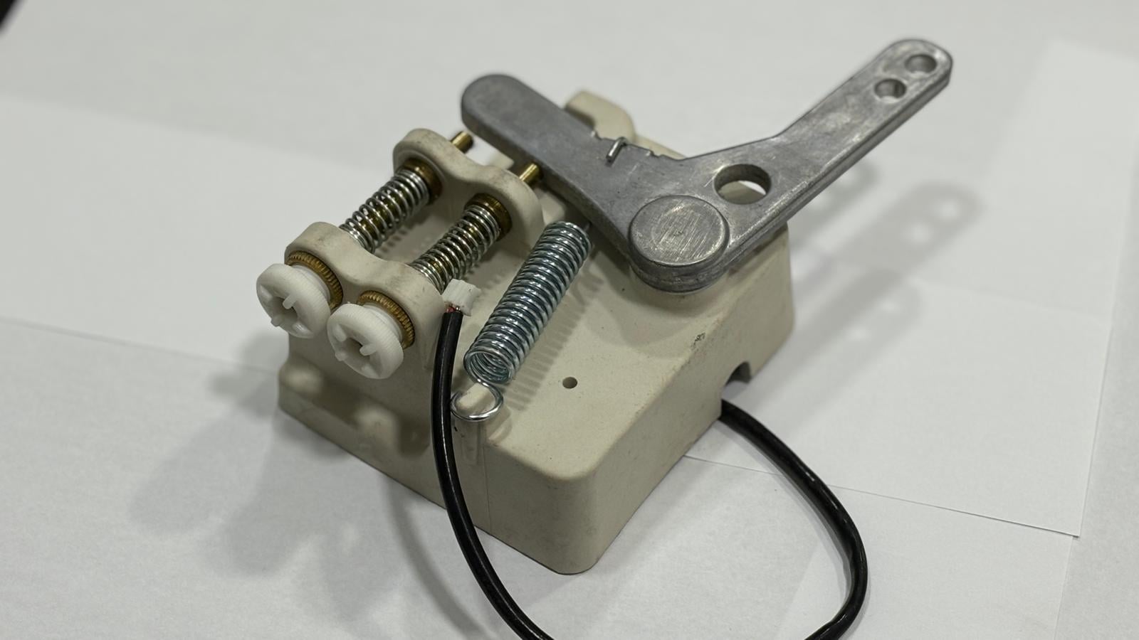 JUKI SC-920 pedal sensor a assy
