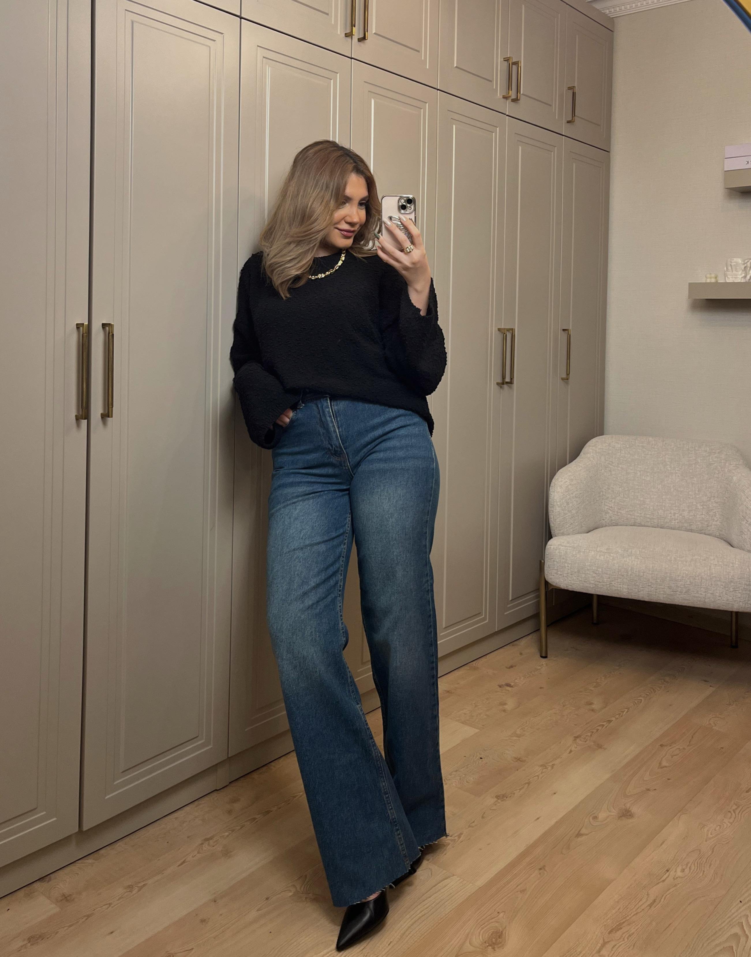 MAVİ MARKA MODEL KESİK PAÇA DETAY JEAN