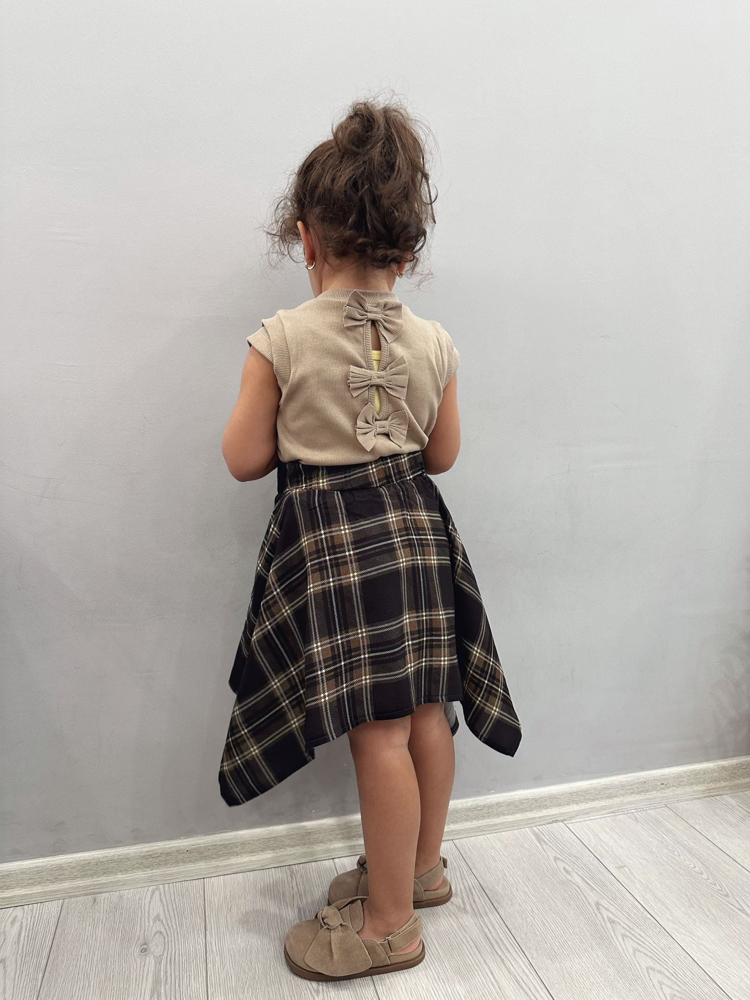 Kahve Etekli Takım