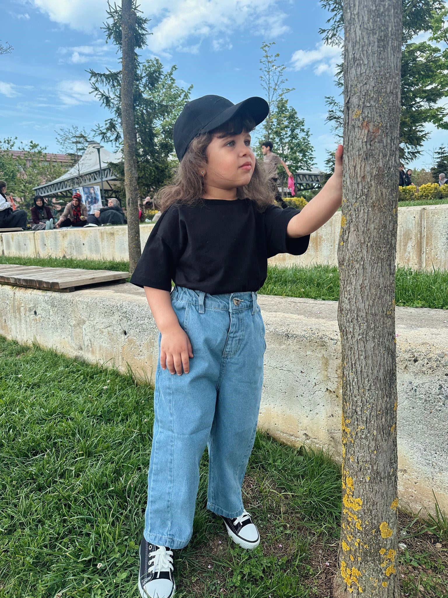 Mavi Parçalı Mom Jean