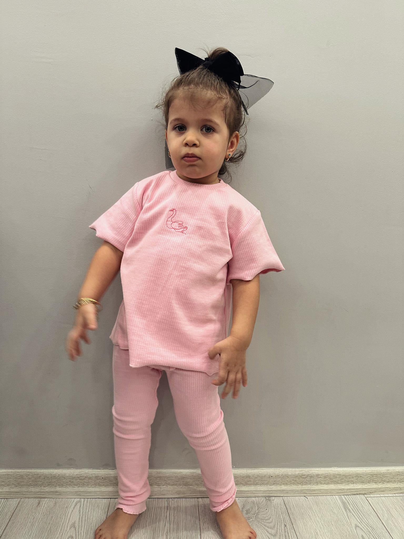 Pembe Fitilli Takım