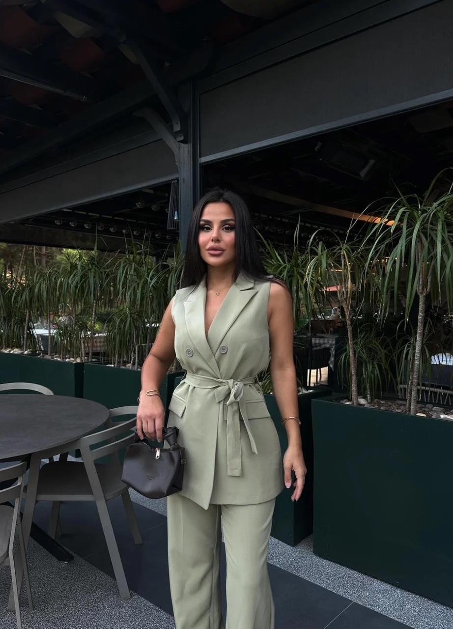 Haki Düğmeli Kuşaklı Yelek Pantolon Blazer Takım