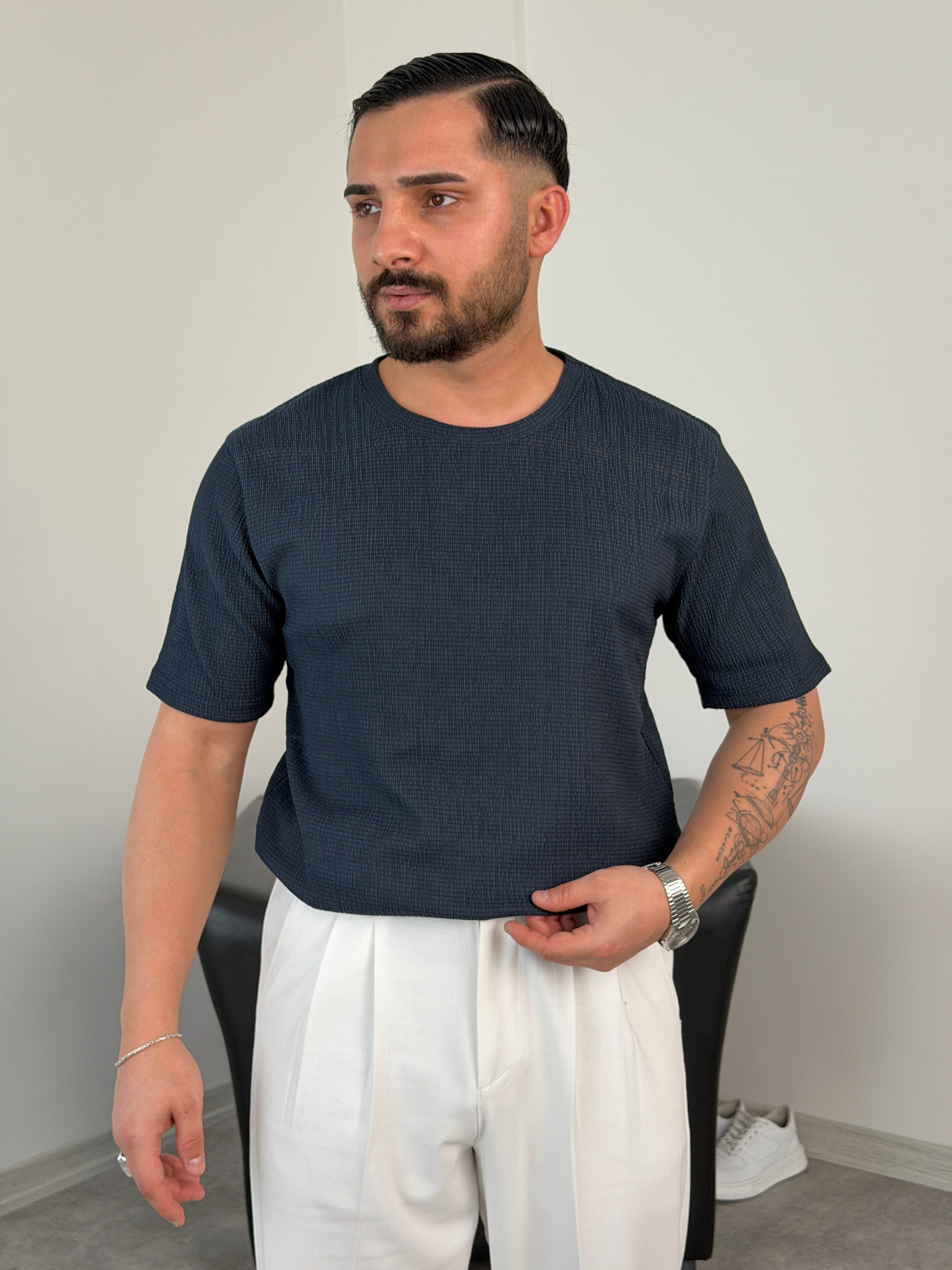 BASİC ÖRME BÜRÜMCÜK TİŞÖRT SİYAH