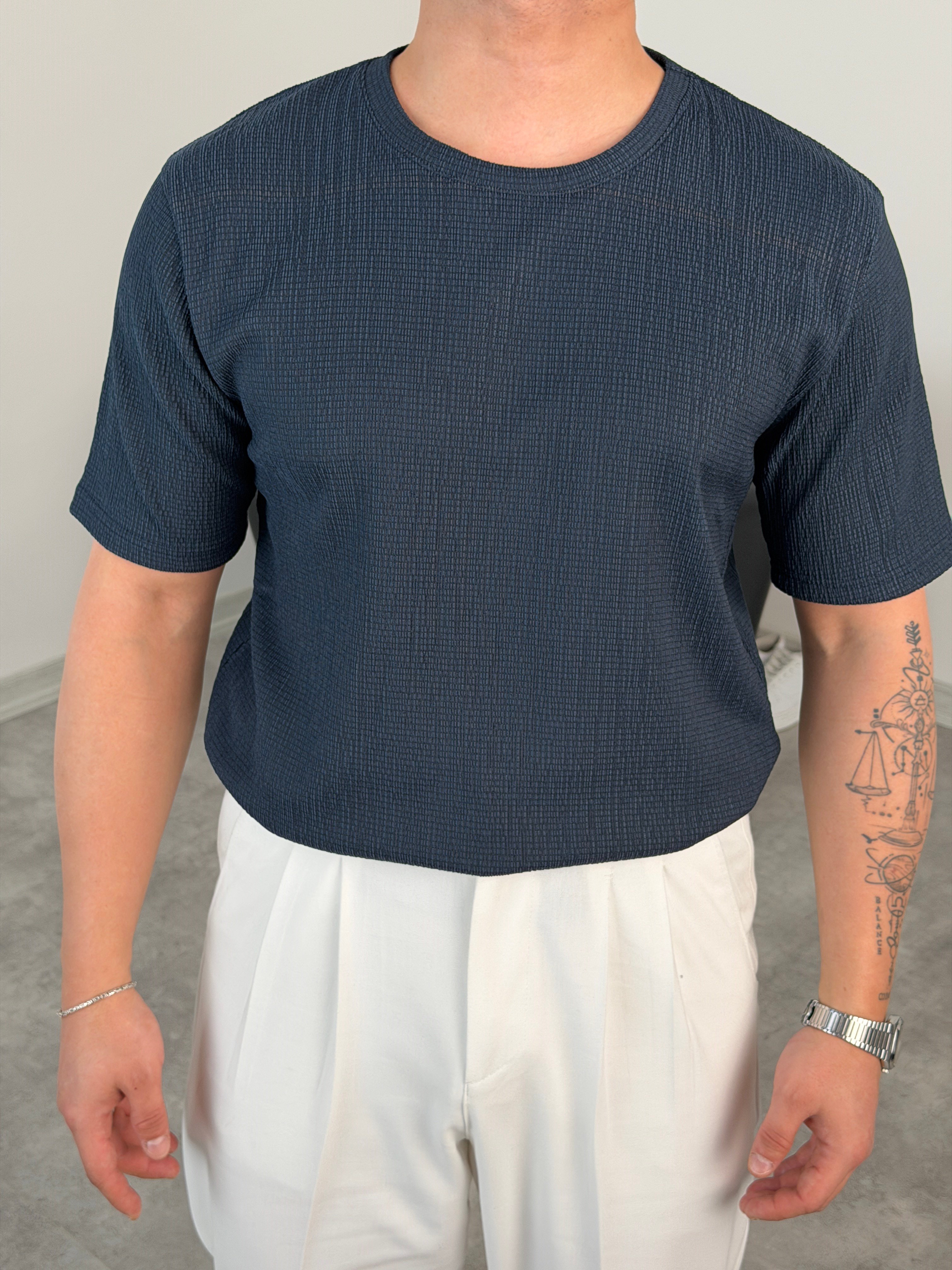 BASİC ÖRME BÜRÜMCÜK TİŞÖRT SİYAH