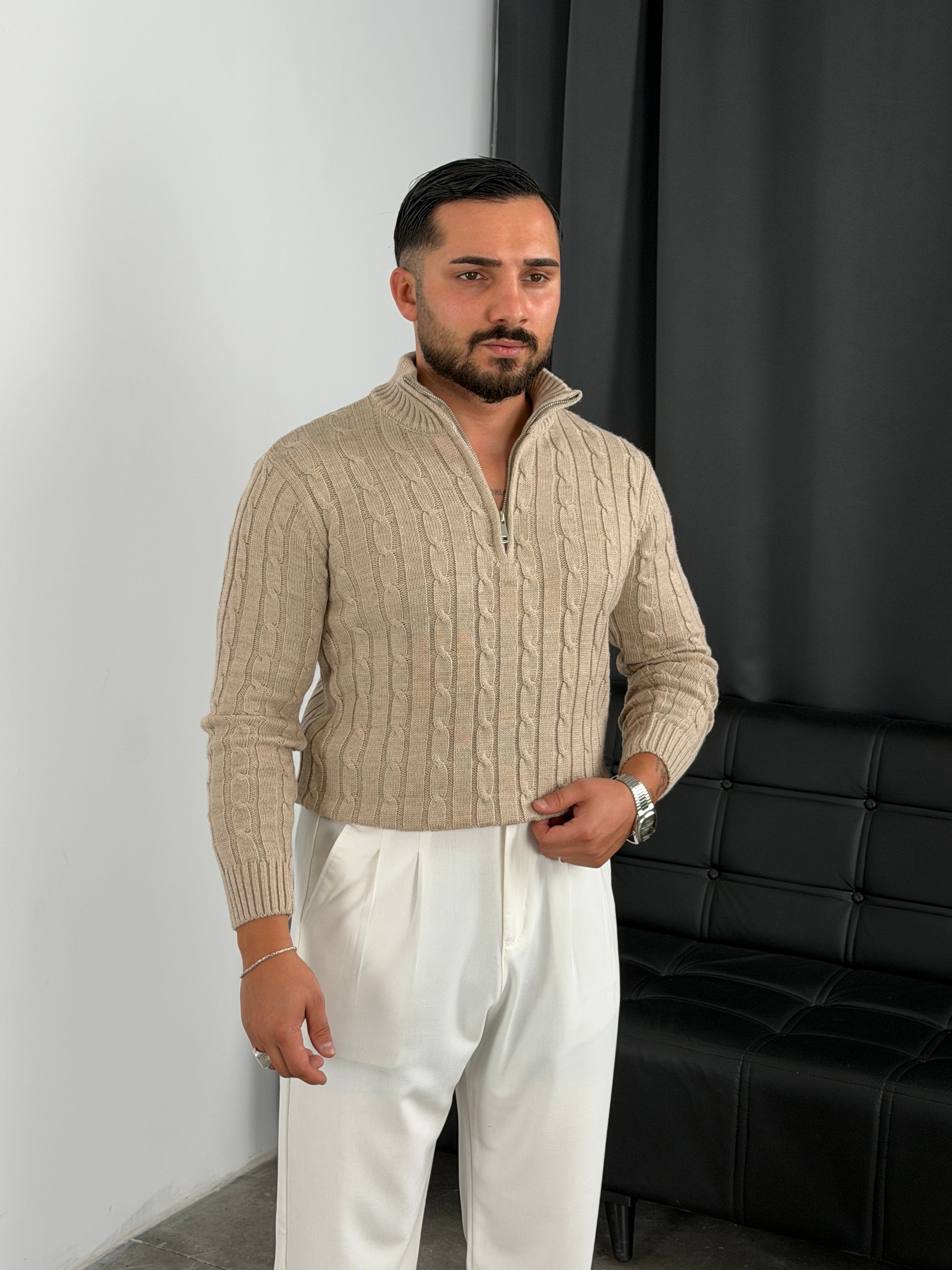 Burgu Yarım Fermuar Triko Sweatshirt Bej