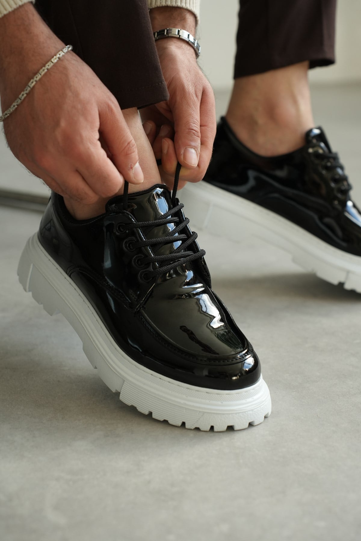 KALIN TABAN B2 MODEL TABAN BEYAZ SİYAH RUGAN AYAKKABI