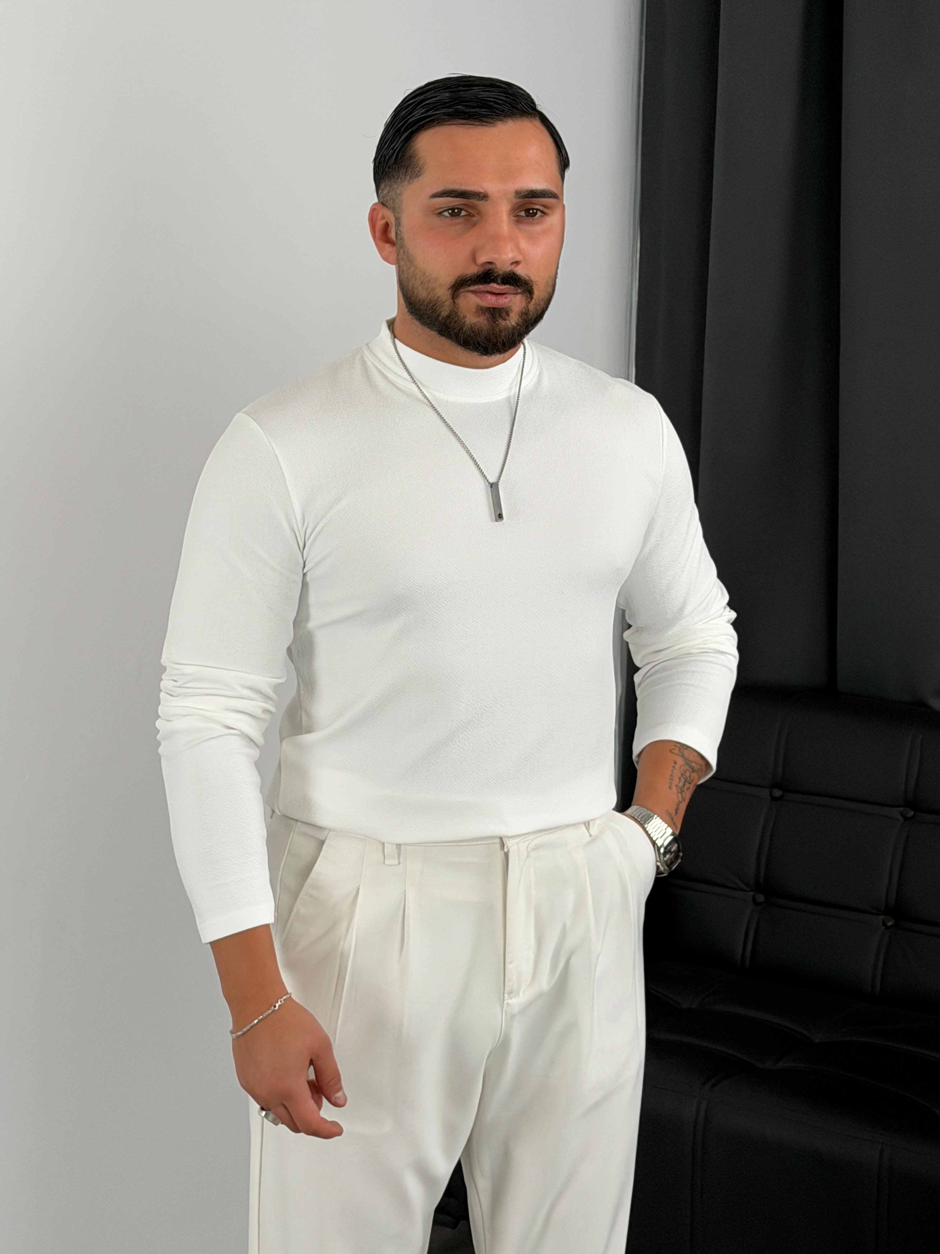 Krep Balıkçı Yaka İçi Şardonlu Sweatshirt Beyaz