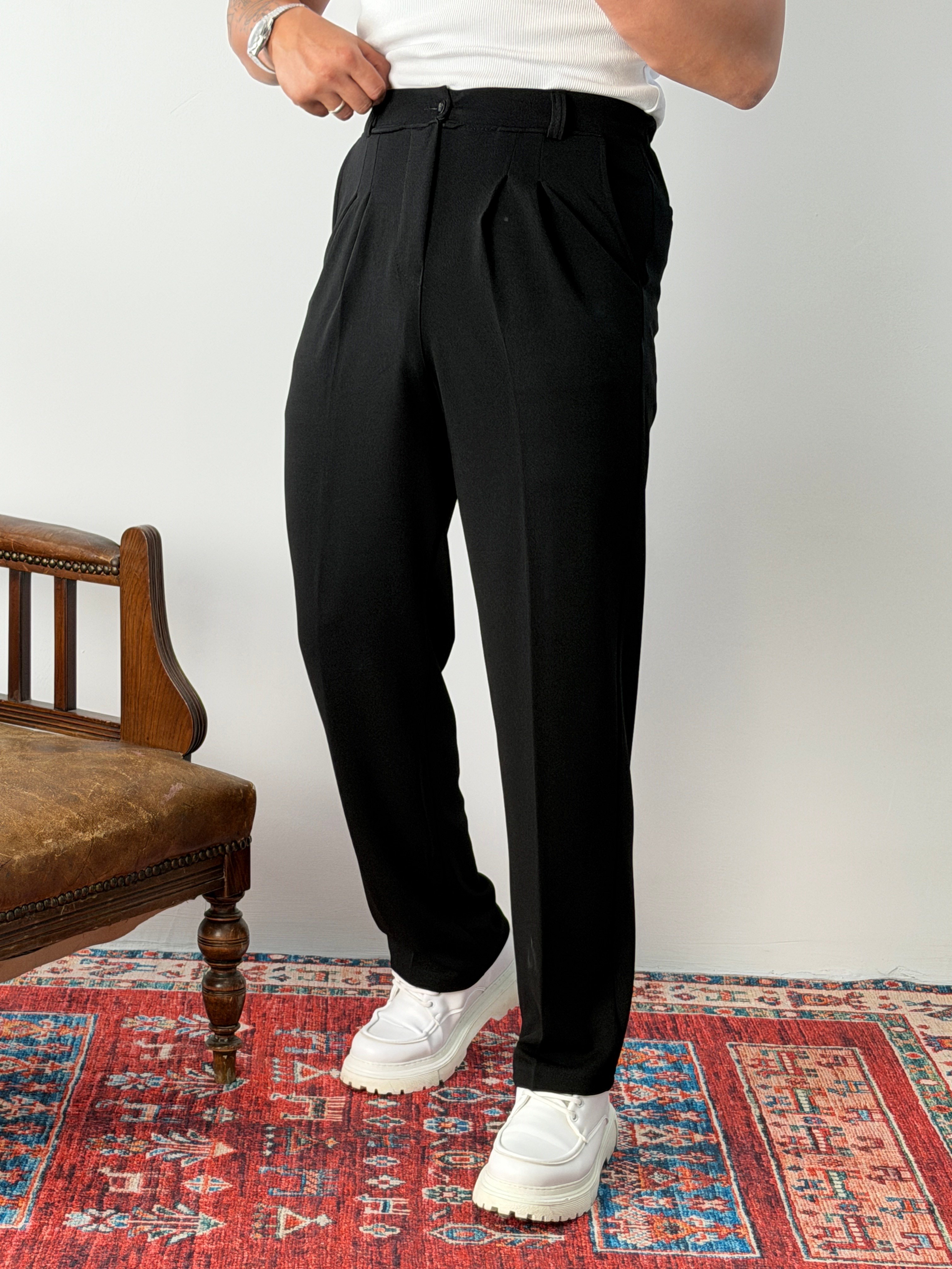 KREP PİLELİ YIKAMALI BAGGY PANTOLON SİYAH