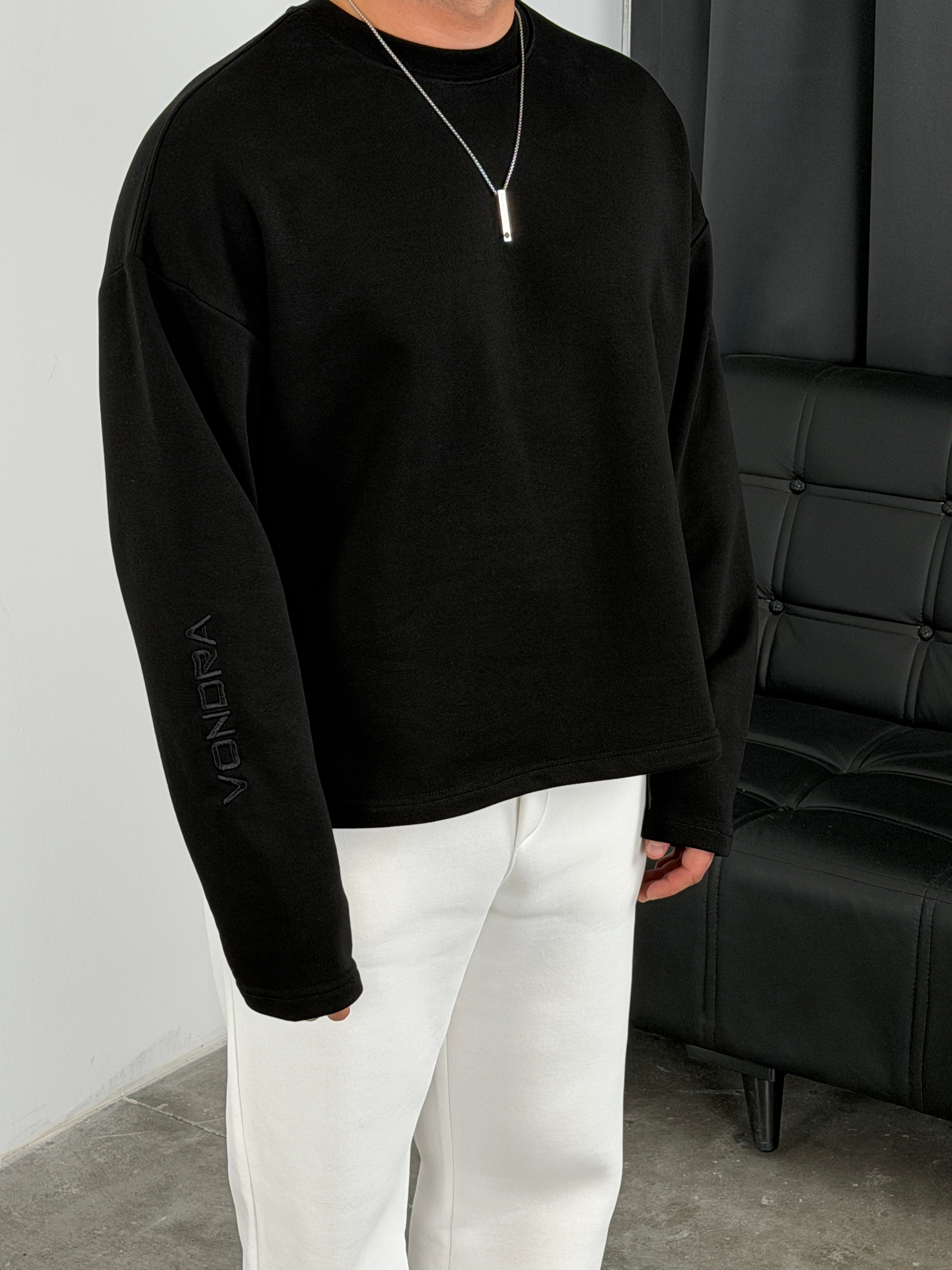 Vondra Nakış Premium Basic 3 İplik Şardonsuz Sweatshirt Siyah