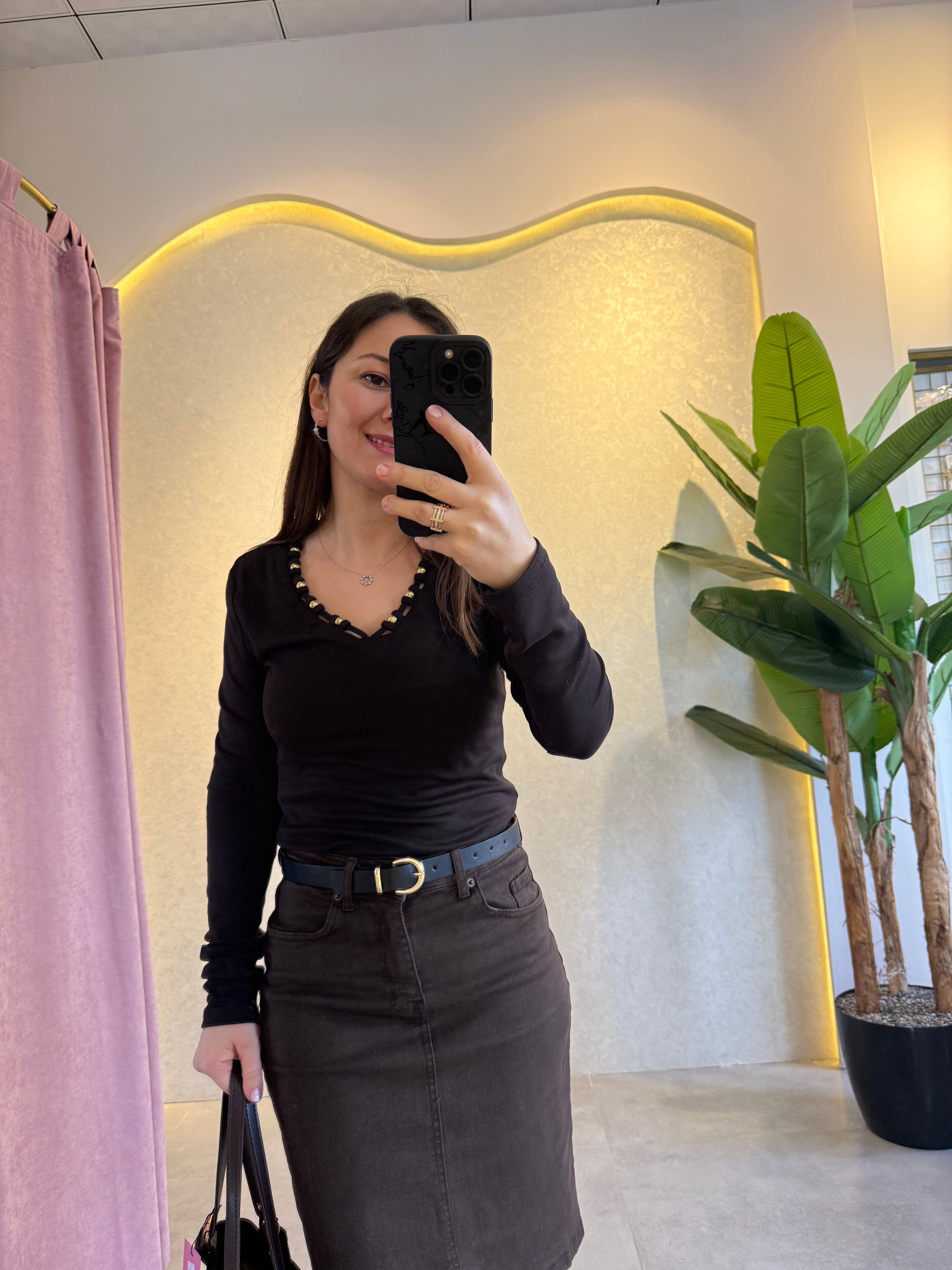 Yakası Boncuk Detaylı Kahve Basic Body