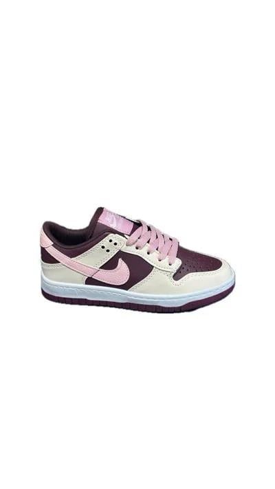 NIKE DUNK 
