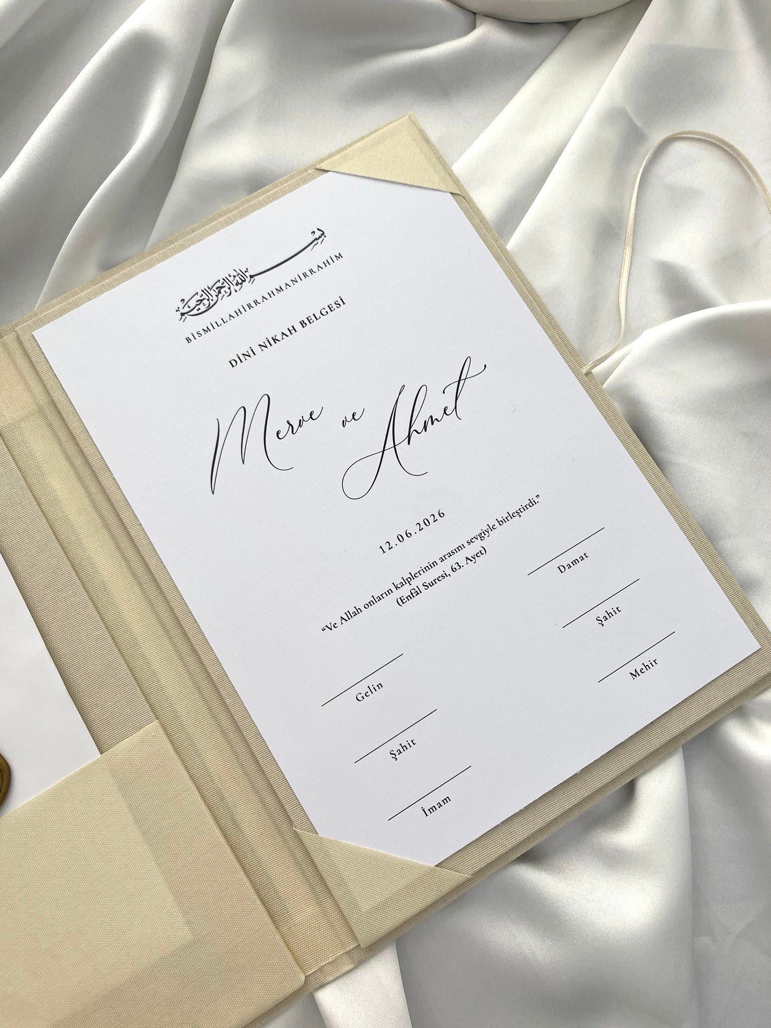 Dini Nikah Belgesi Gold Yazılı Yüzük Desenli