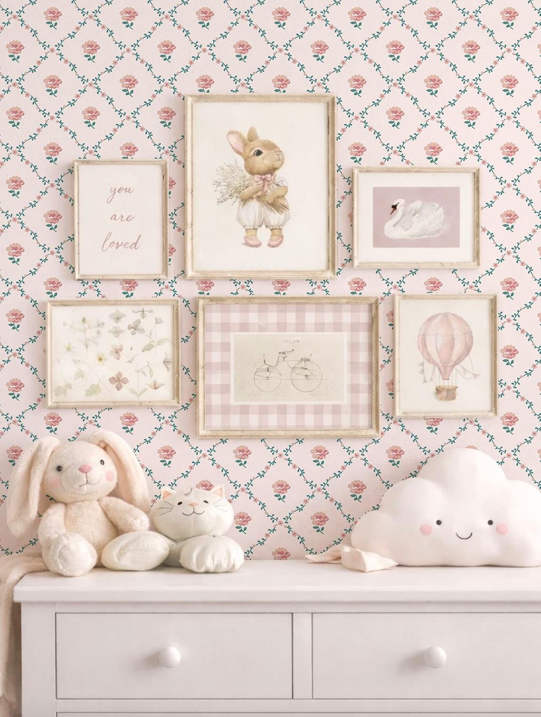 Sarmal Yapraklar ve Minik Çiçek Konseptli Minimal Desen Bebek & Çocuk Odası Duvar Kağıdı