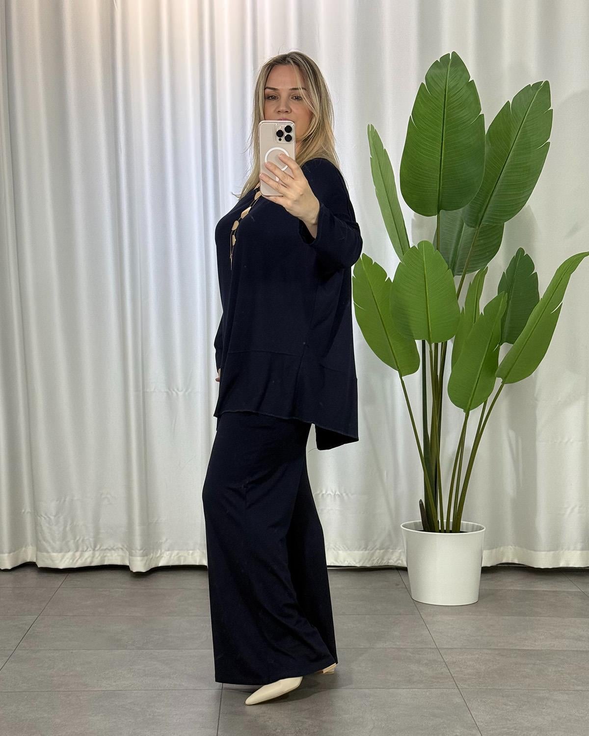 Asimetrik Model Lacivert Takım