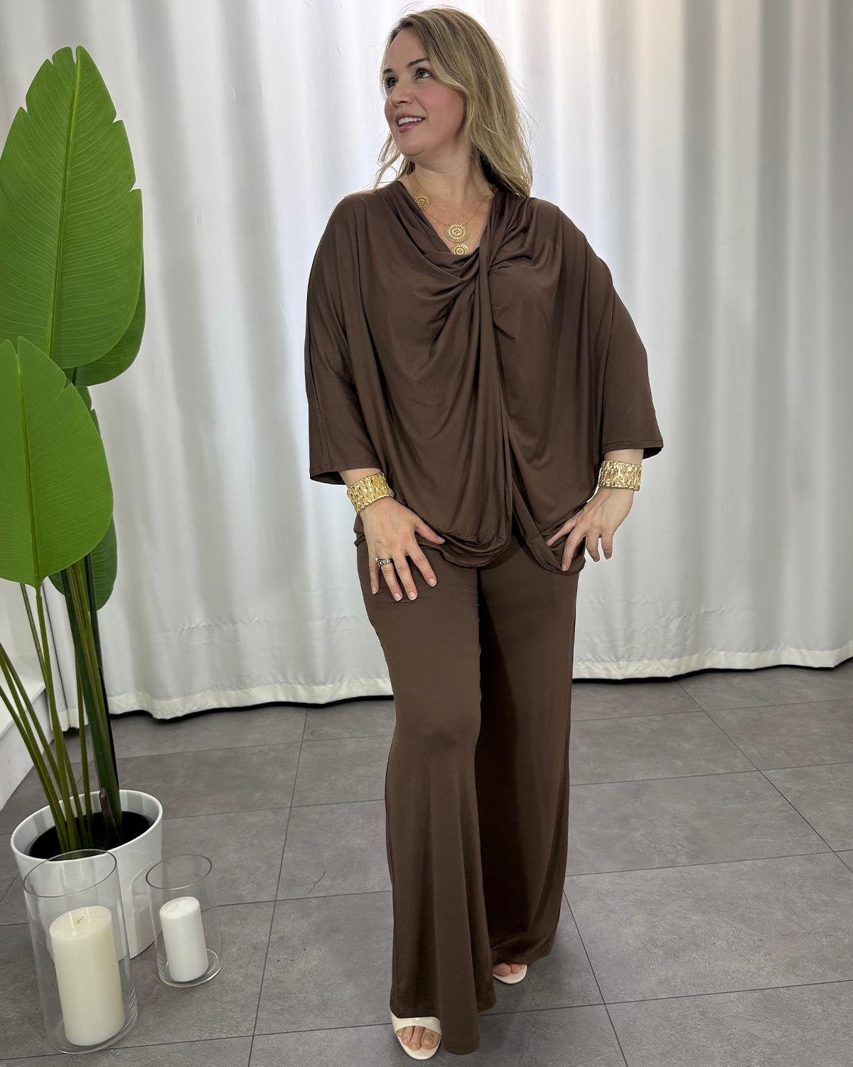 Caterina Tasarım Takım Kahverengi