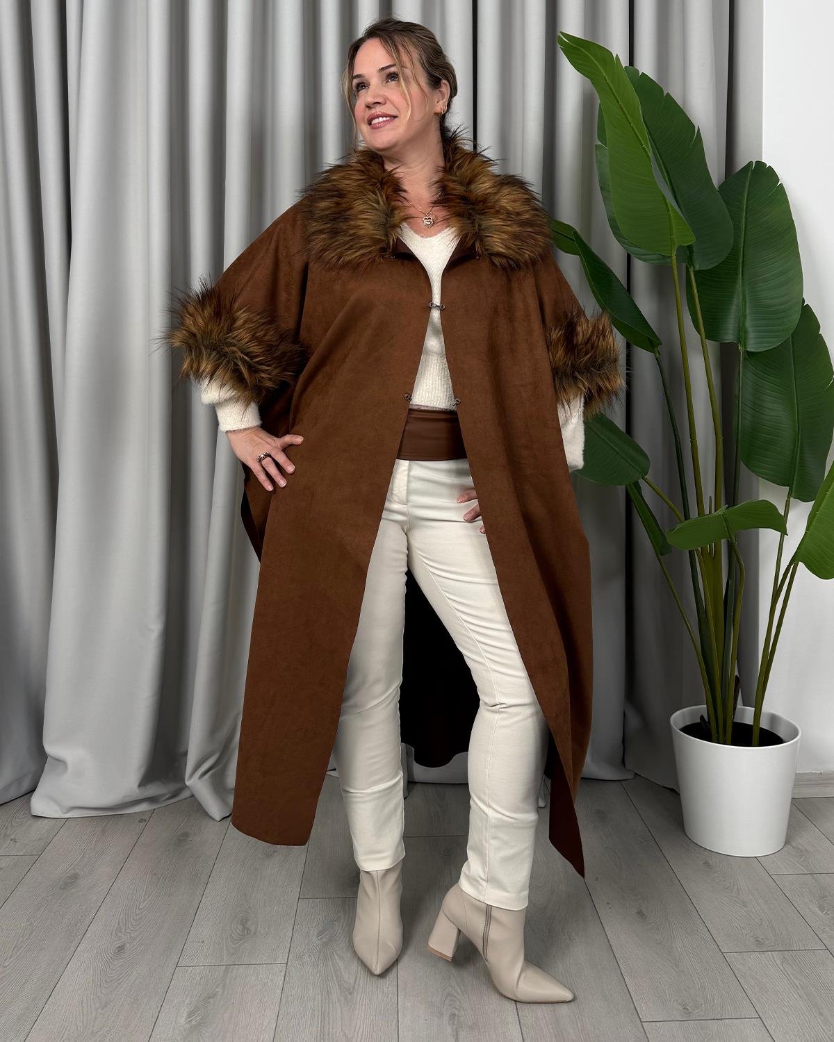 Mabel Kürk Detaylı Panço Kahve