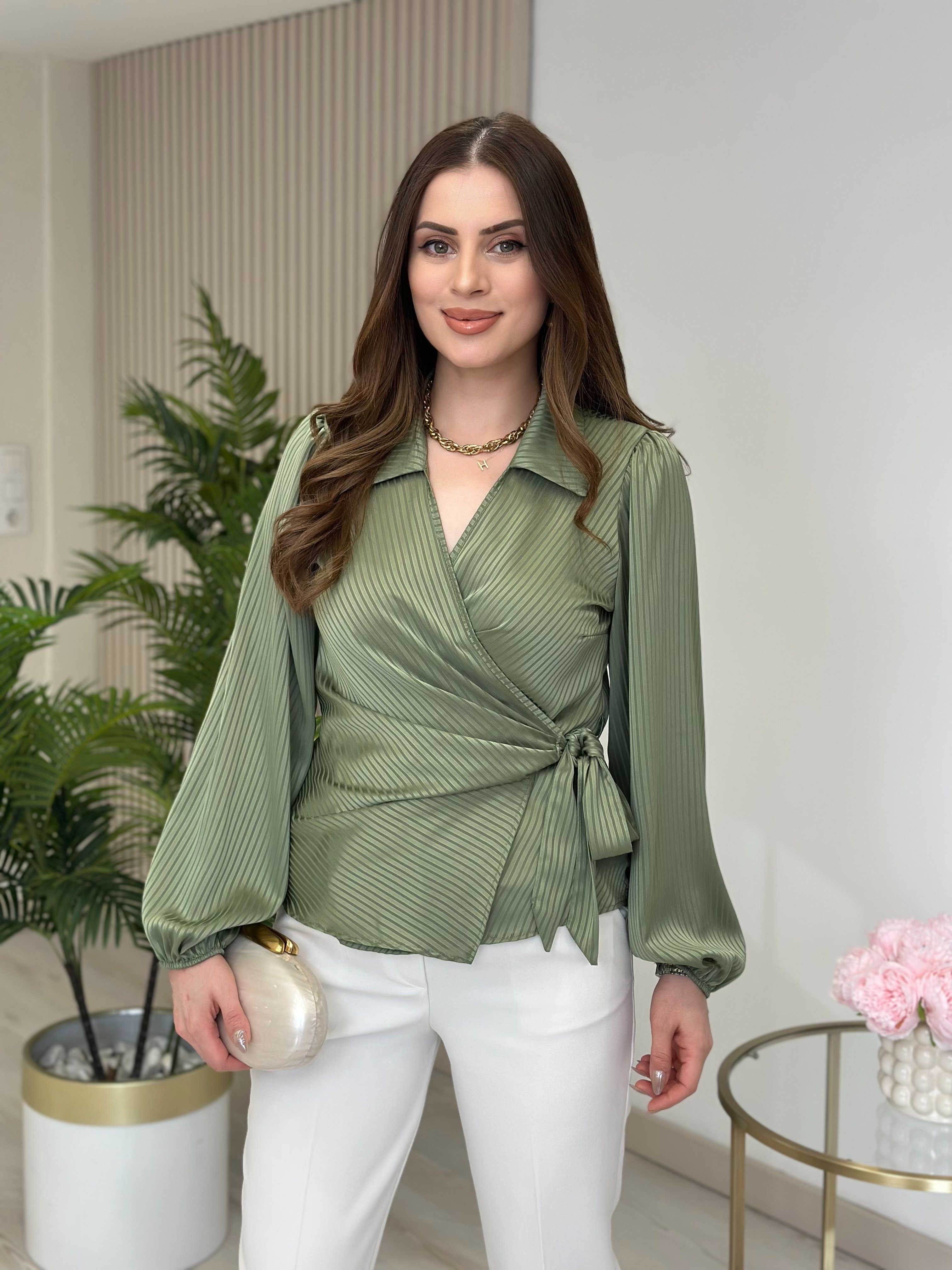 Jakarlı Çizgi Dokulu Kruvaze Bluz Mint