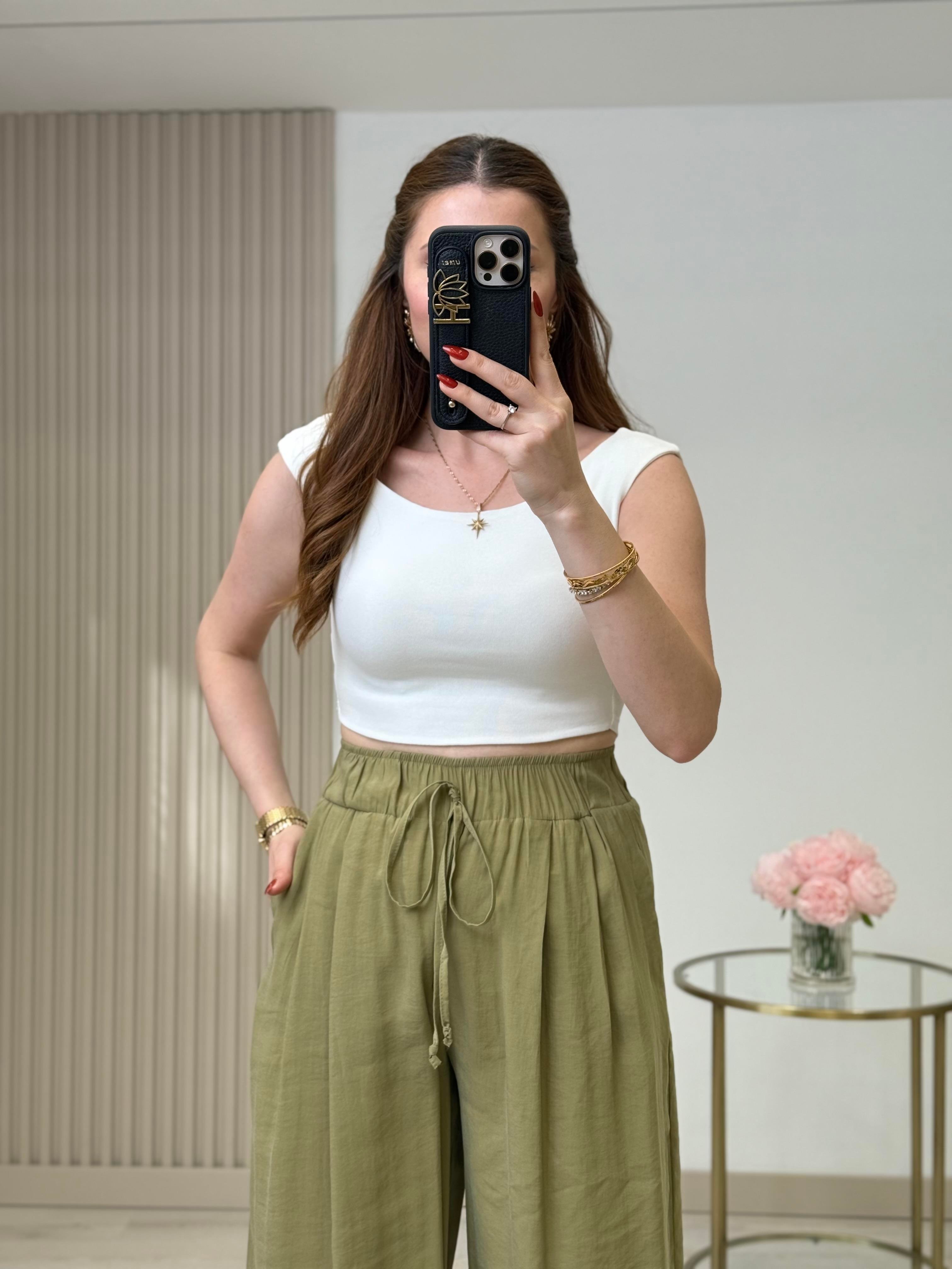 Kayık Yaka Crop Basıc Beyaz