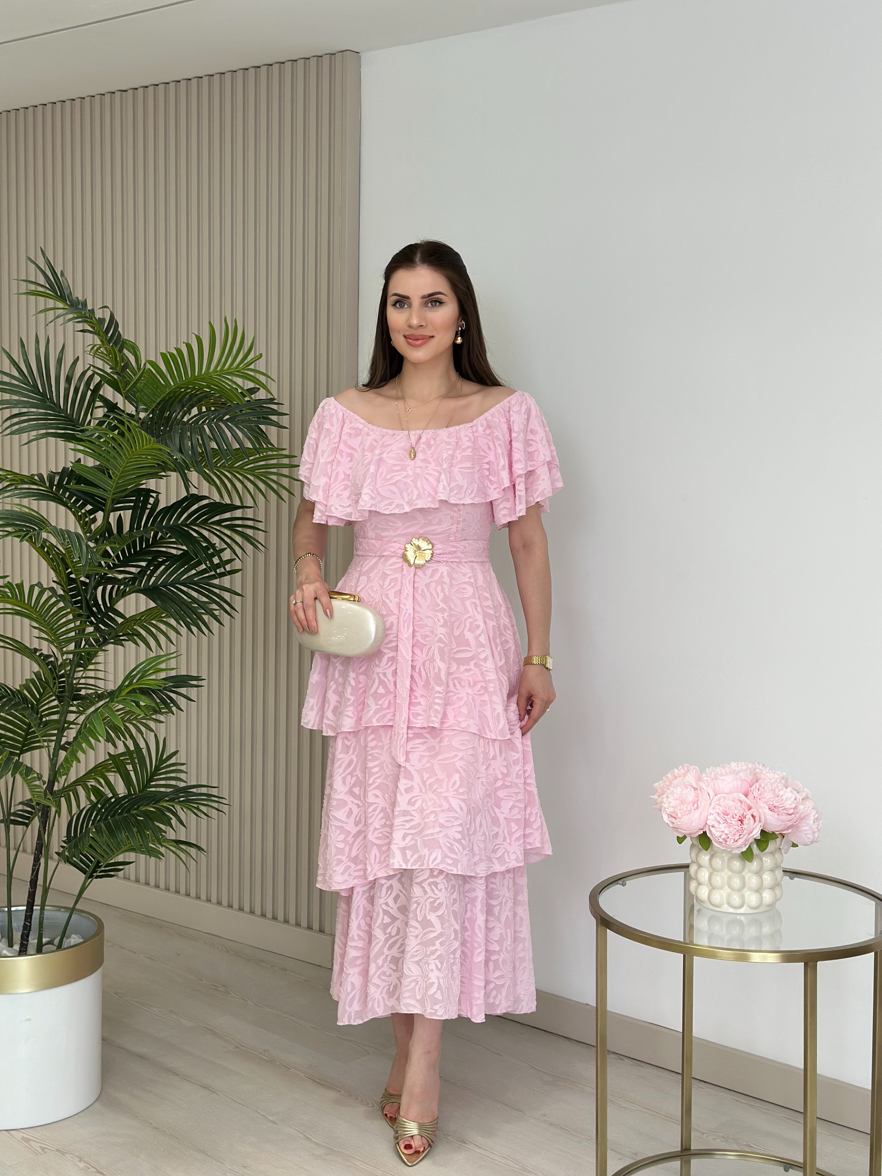 Madonna Yaka Kat Kat Brode Elbise Pembe