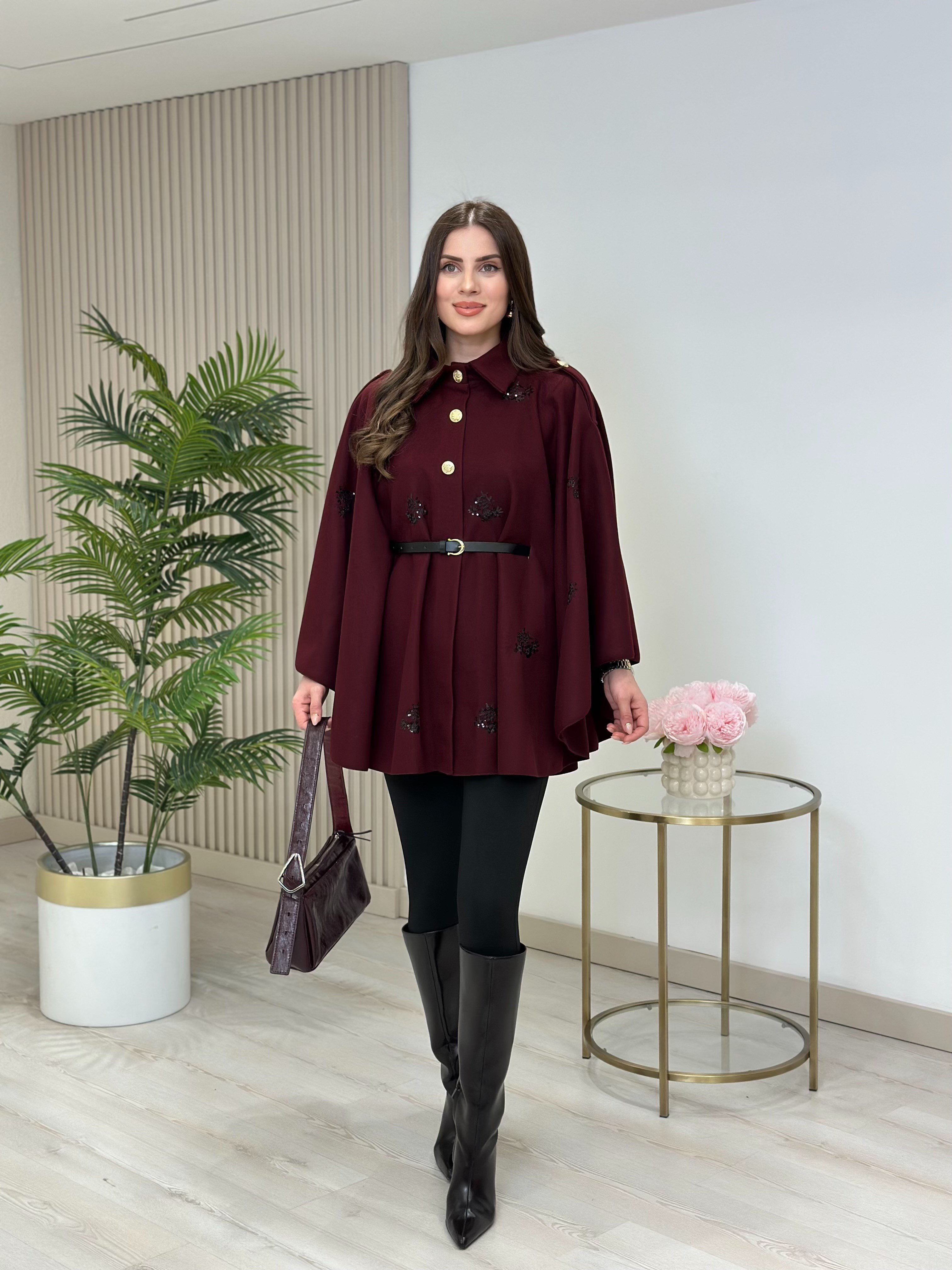 Üzeri İşleme Detaylı Kemerli Premium Seri Kaşe Panço Bordo