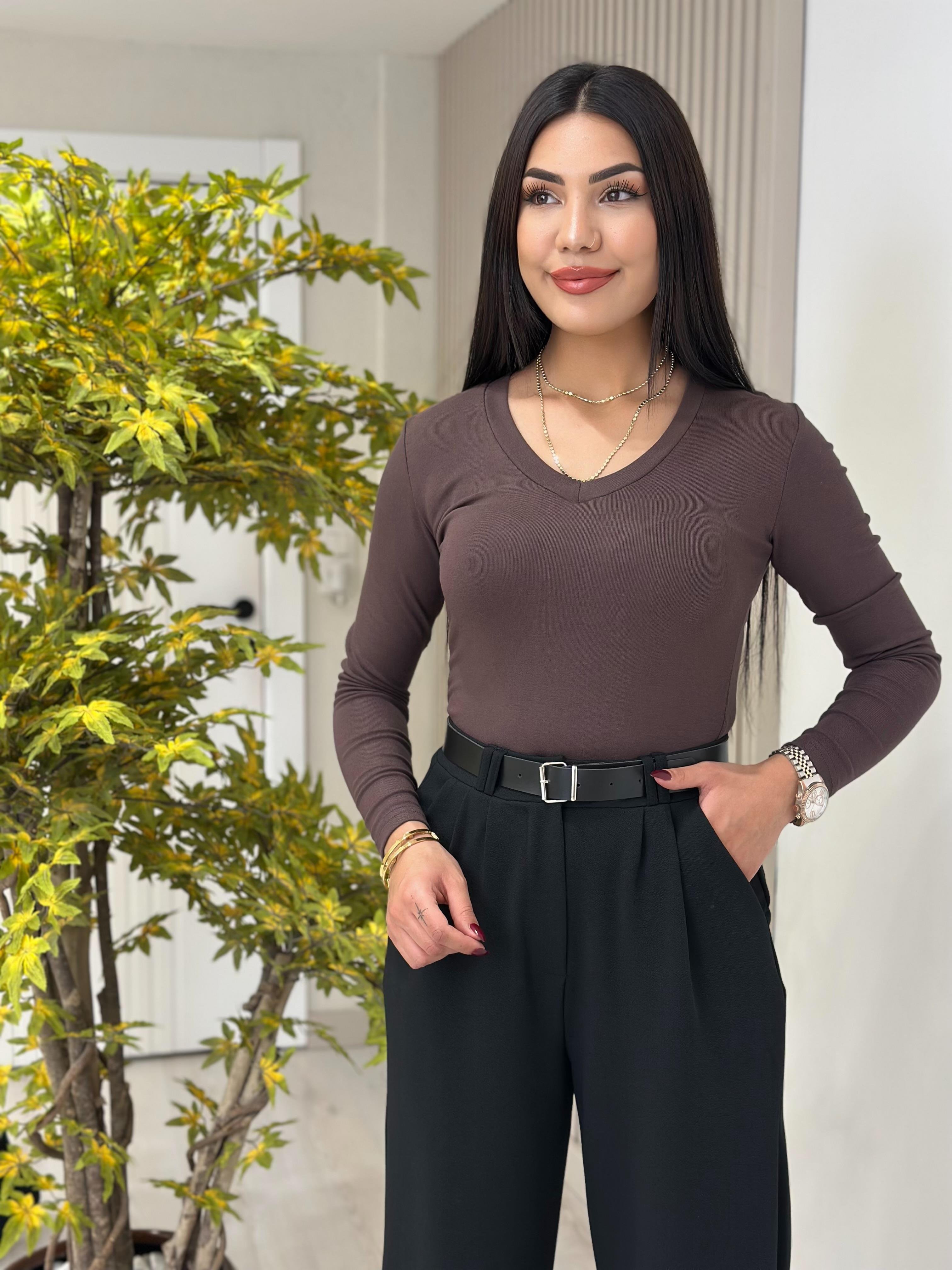 V Yaka Basıc Bluz Kahve