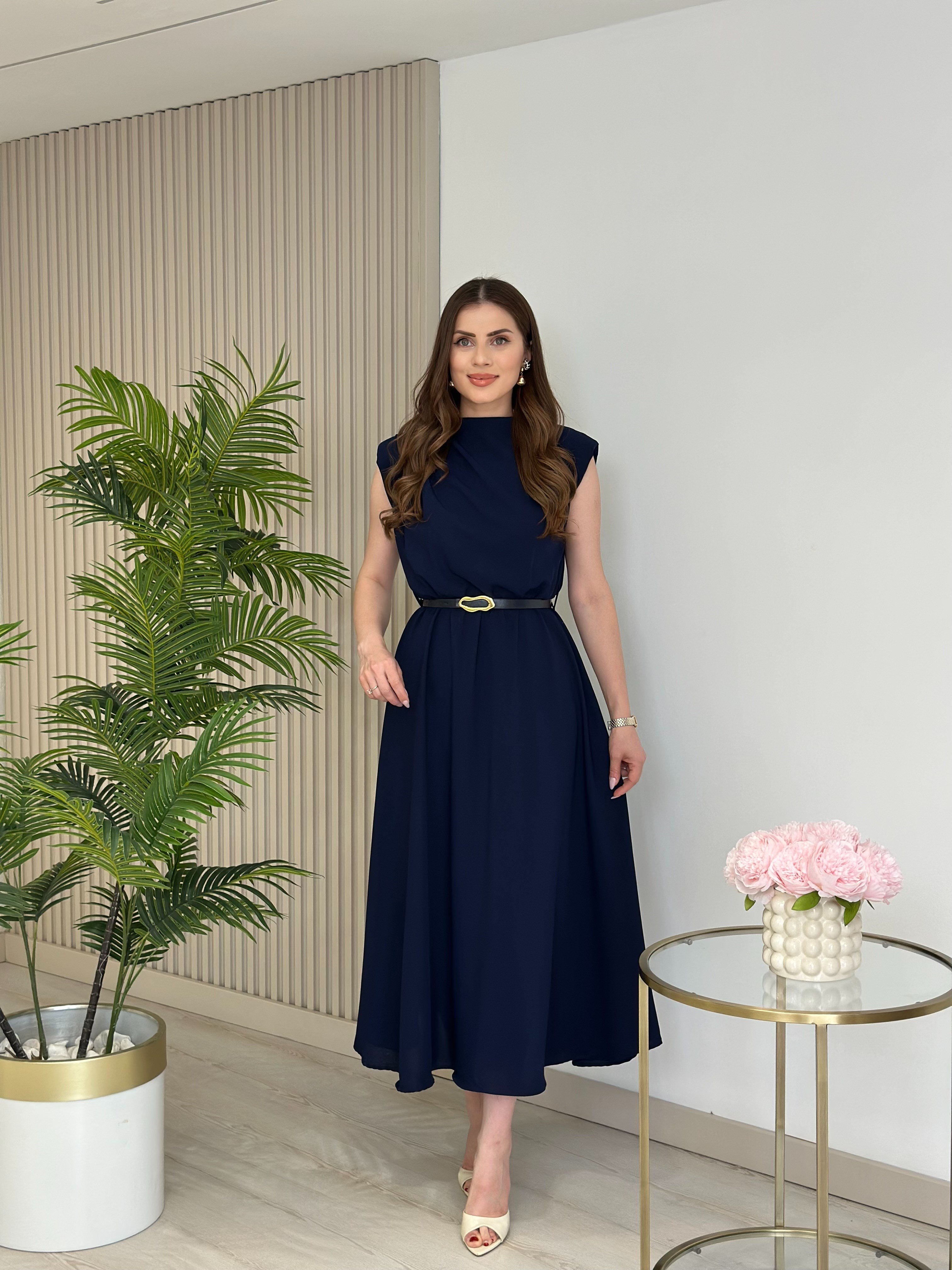 Vatkalı Drape Detaylı Kemerli Elbise Lacivert