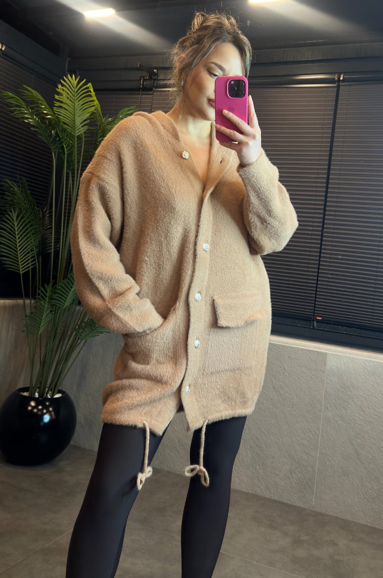 Camel Kapüşonlu Cep Detaylı Peluş Uzun Hırka
