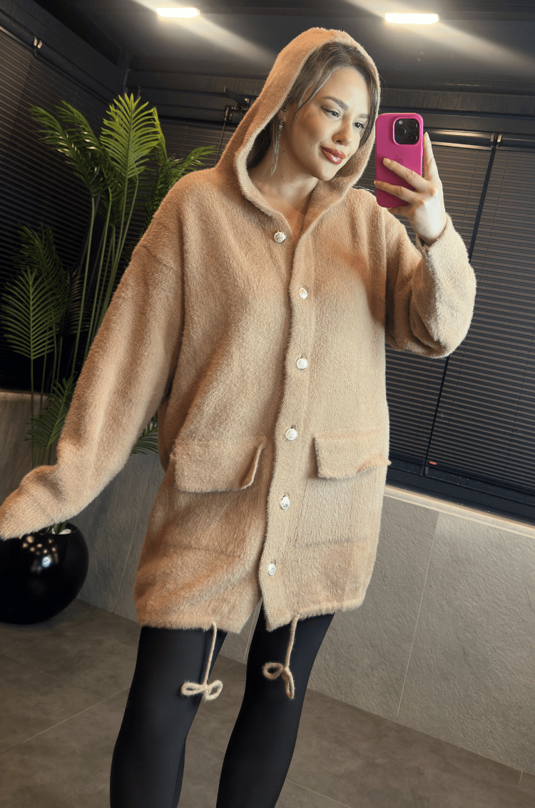 Camel Kapüşonlu Cep Detaylı Peluş Uzun Hırka