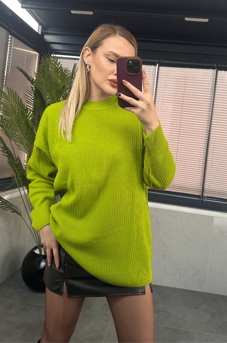 Fıstık Yeşili Yarı Boğazlı Fitilli Oversize Kazak
