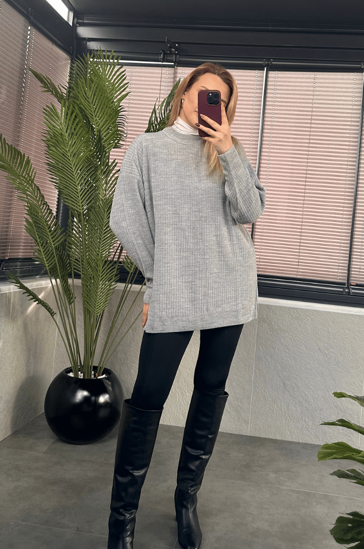 Gri Yarı Boğazlı Fitilli Oversize Kazak
