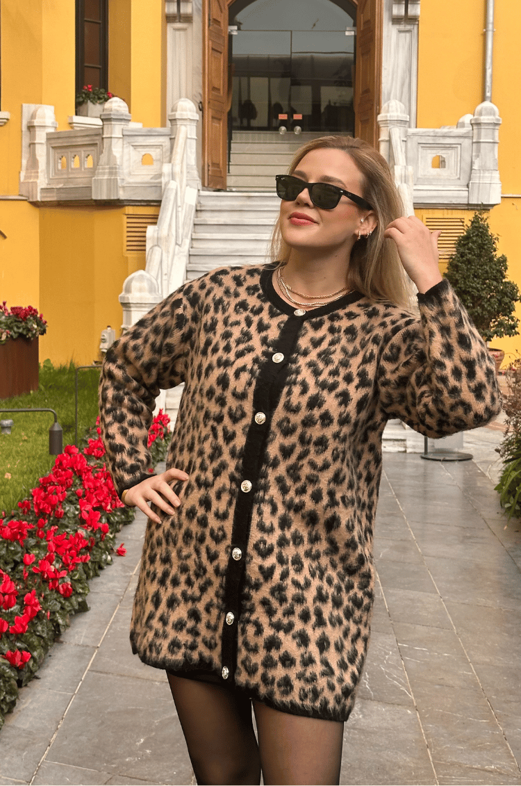 Leopar Desenli Uzun Hırka