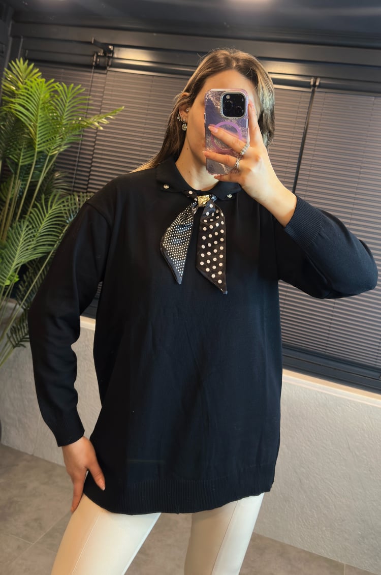 Siyah Fularlı Oversize Merserize Kazak