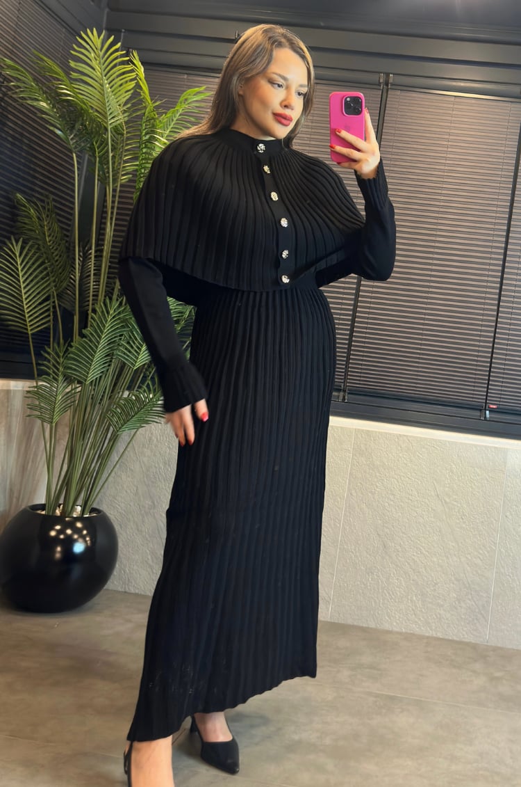 Siyah Pelerin Detaylı Piliseli Triko Elbise (2'li Set)