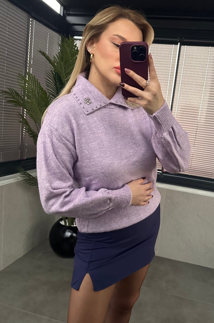 Yaka İşleme Detaylı Lila Rengi Kazak