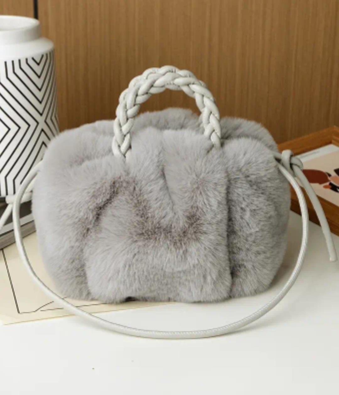 Gri Peluş Çanta10019