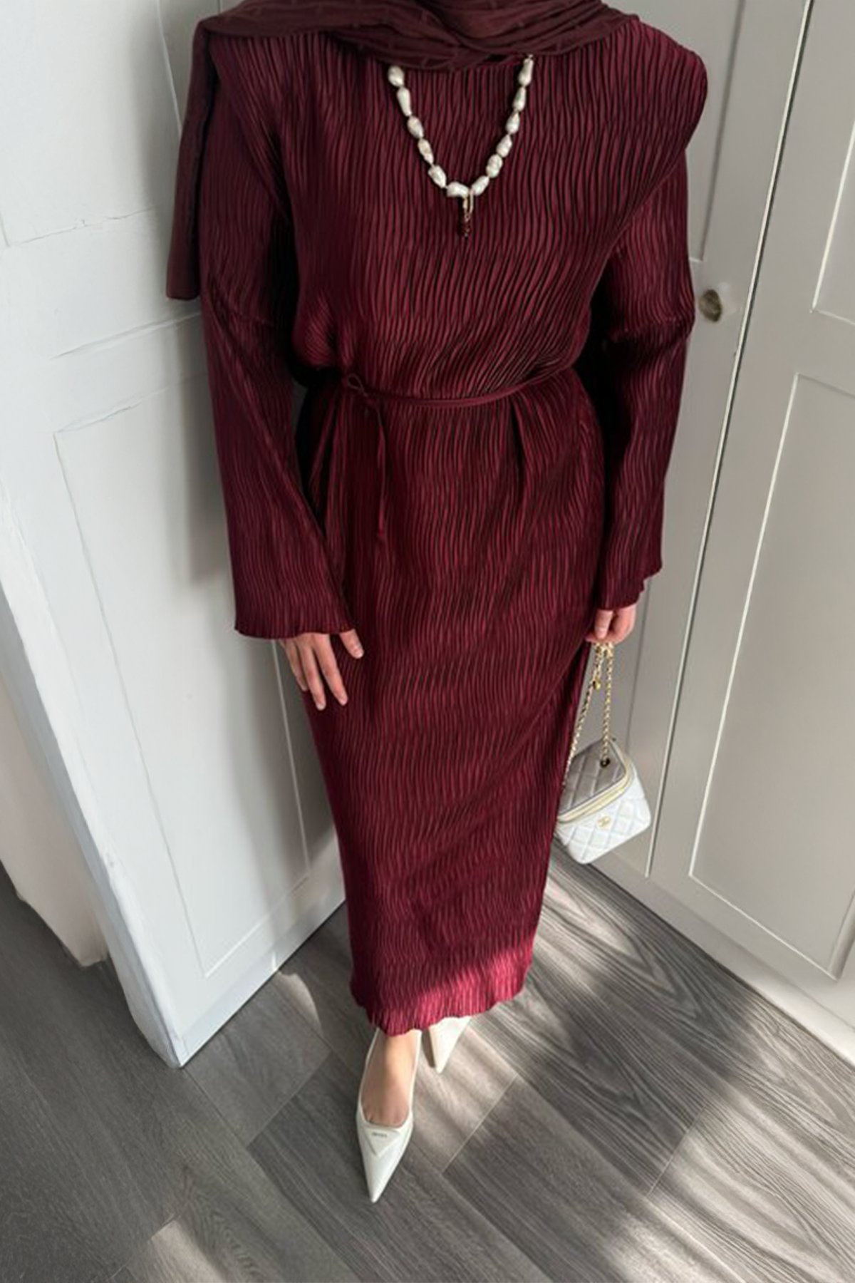 KARANFİL DOKULU ELBİSE BORDO